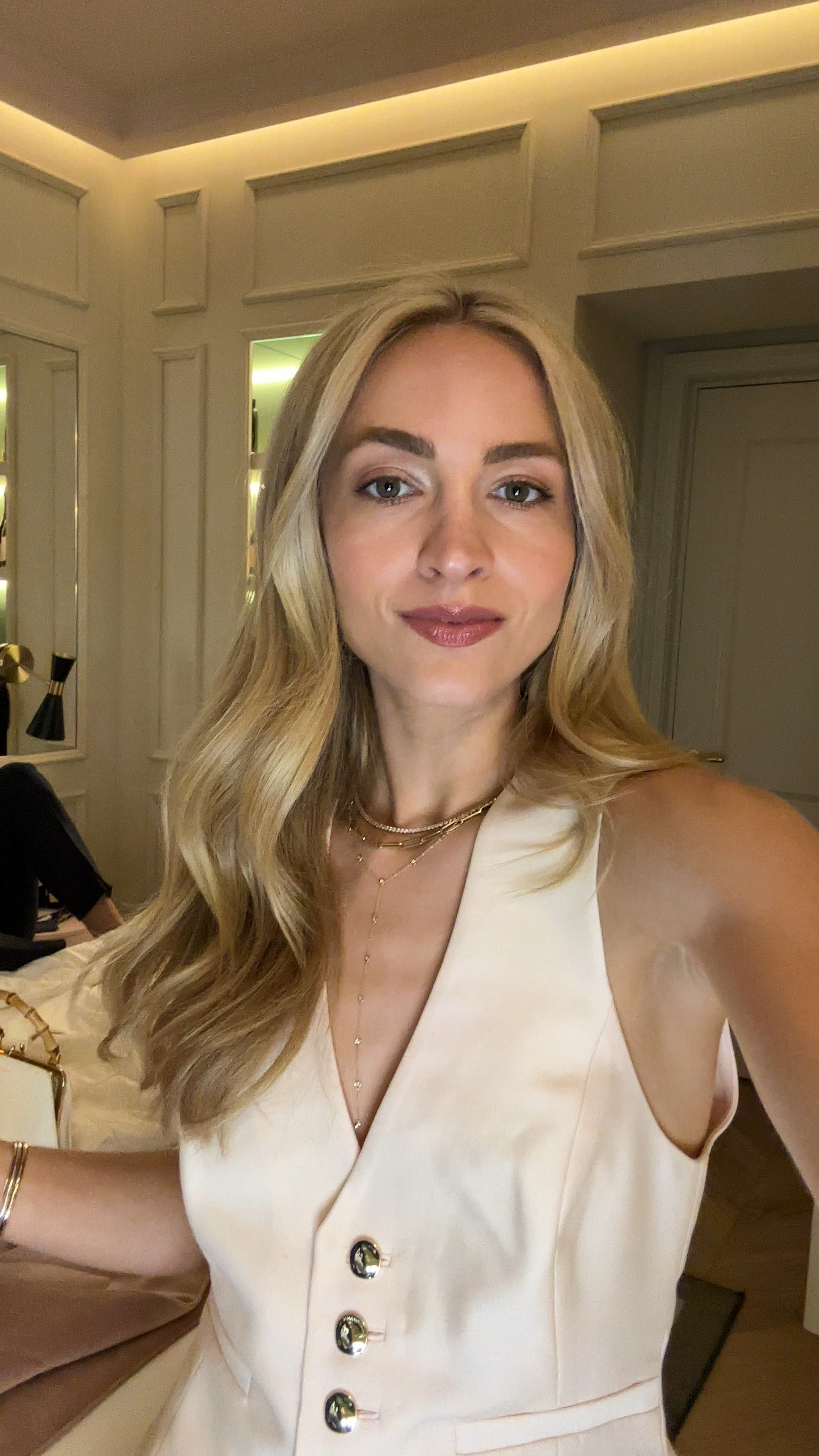 Florence dinner look! Wearing this gorgeous Zimmermann vest and short combo - so chic

Use code SOPHIE15 for 15% EF Collection earrings ✨

#LTKStyleTip #LTKTravel