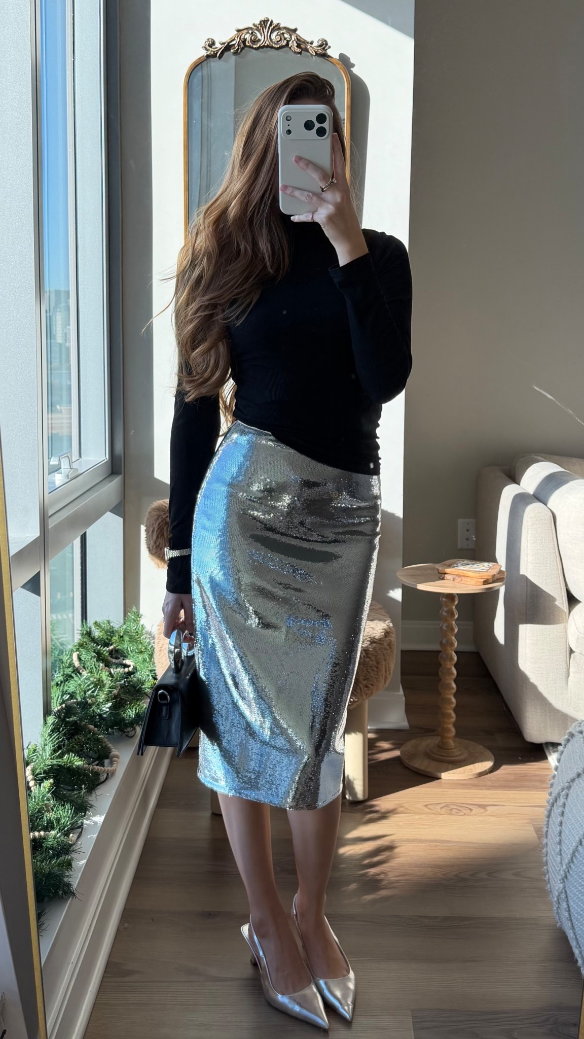 A sleek & chic way to style your sparkly skirt for the holiday season ❄️ 

Add the perfect black turtleneck and metallic heels and you’re set!! 

#LTKHoliday #LTKSeasonal #LTKGiftGuide