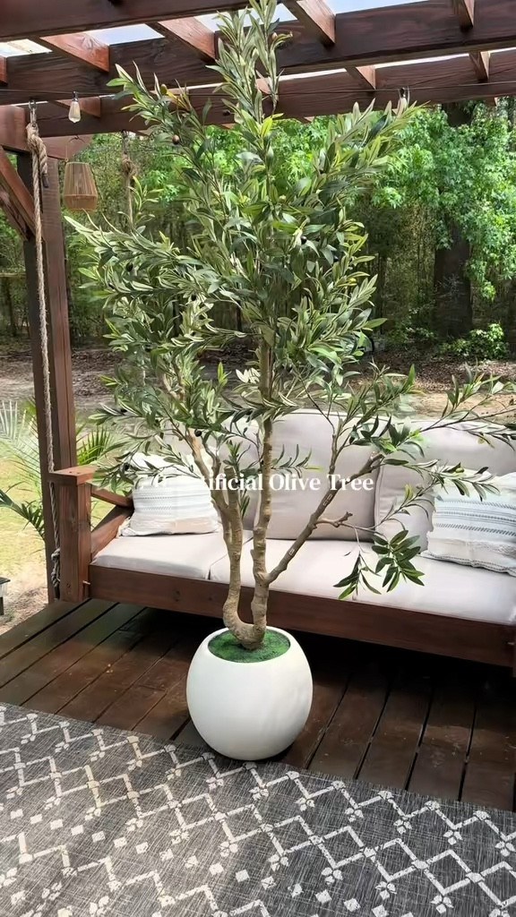 Love this faux olive tree 

#LTKHome