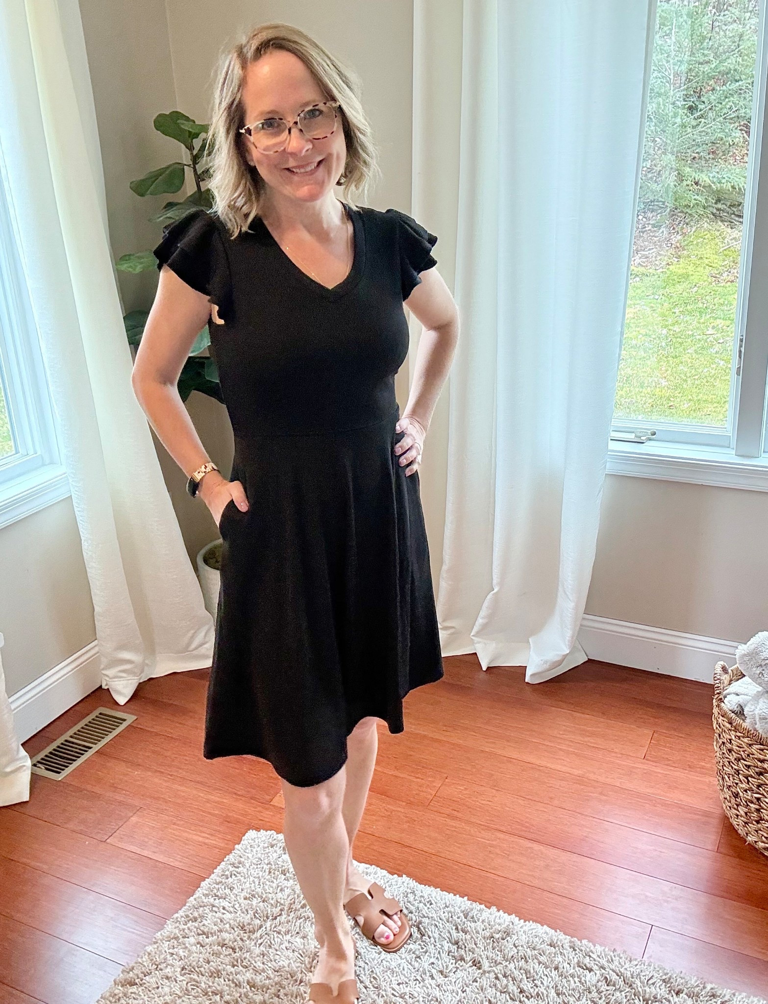 A little black dress you’ll actually feel comfortable in 🤍

This one is so flattering, hits right above the knee for a modest length, and the V-neck is just right — not too low but still super flattering. It’s one of those pieces you can wear for so many occasions — dinners, events, church, date nights, or even dressed down with sandals.

I love finding dresses that feel both polished and practical, and this one checks all the boxes. Linking it here on my LTK!

#LTKgrwm #LTKootd #LTKOver40
