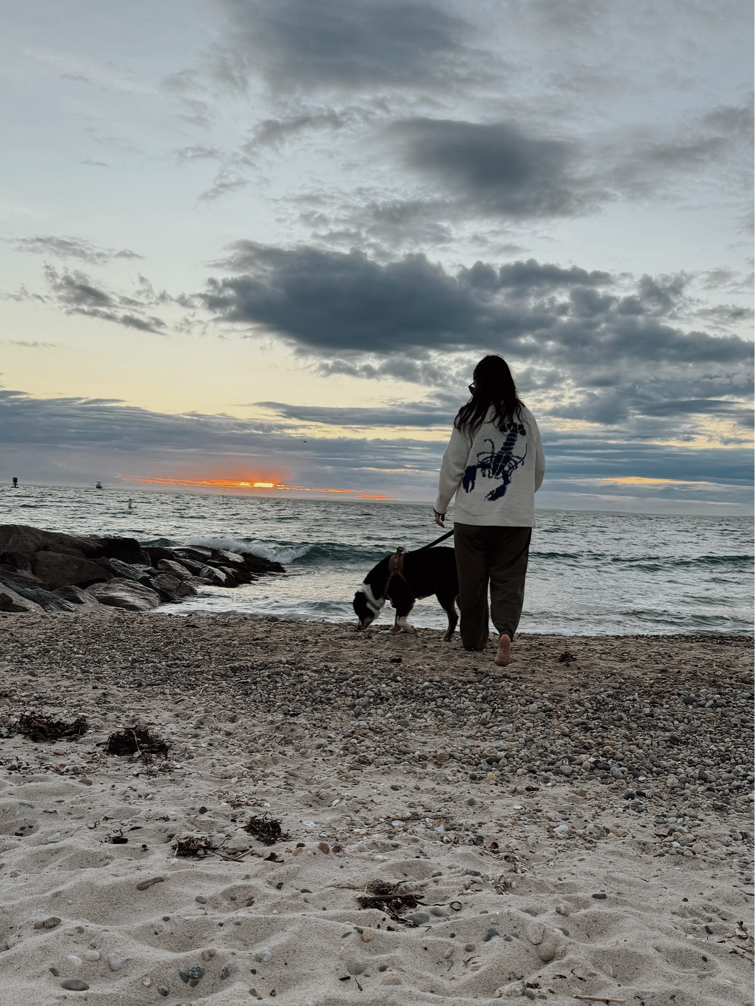 Maeve Maggie’s sweater and Free People Hot Shot tee onesie, Birkenstock big buckle sandals


#LTKTravel #LTKStyleTip #LTKSeasonal