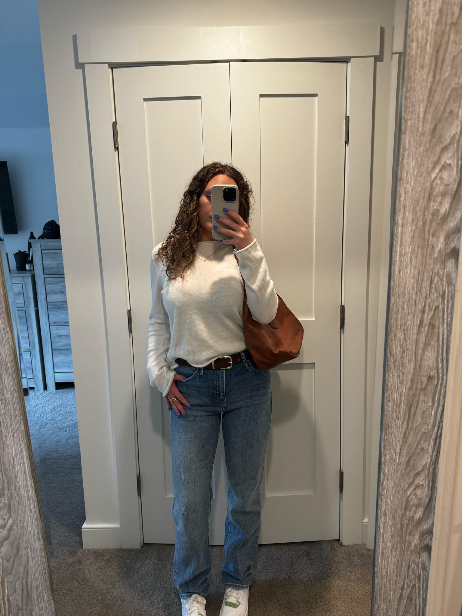 Cute spring fit🩵
Jeans are Just Black Denim, shirt is Brandy Melville! 

#LTKSeasonal #LTKStyleTip #LTKBeauty