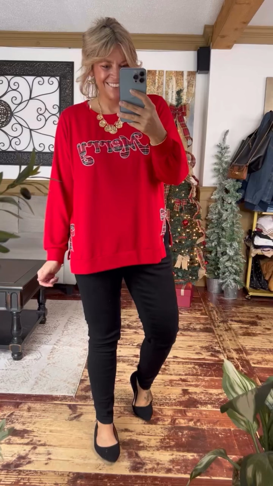 Merry shirt size 12 and skinny jeans size 14 

#LTKMidsize #LTKHoliday #LTKSeasonal