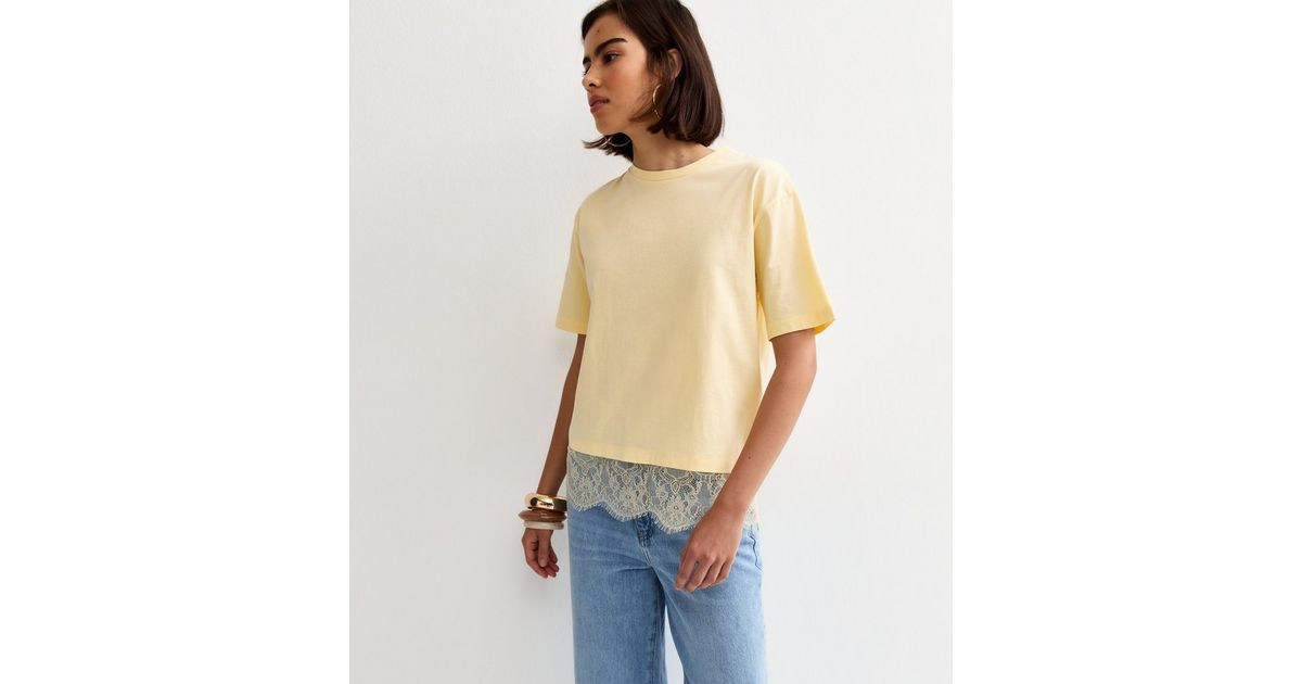 Light Yellow Lace Hem Boxy T-Shirt | New Look | New Look (UK)