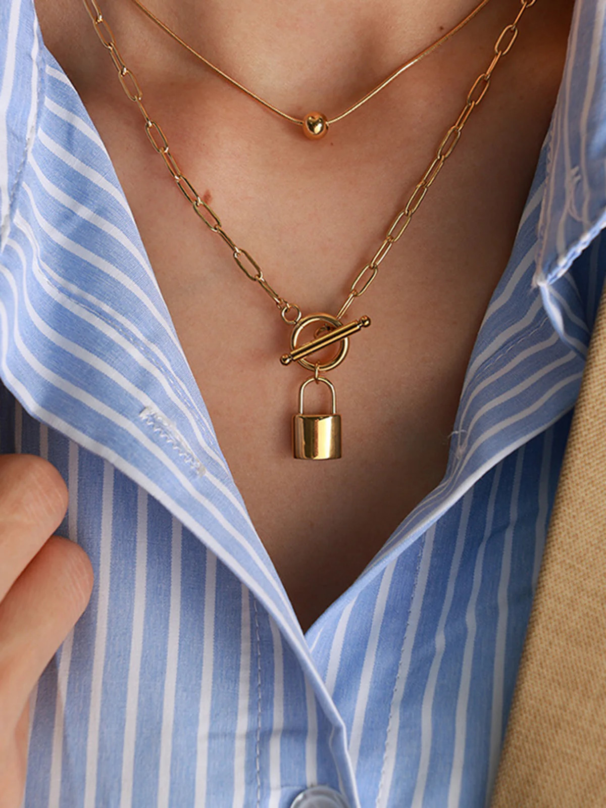 Golden Padlock Necklace | Commense