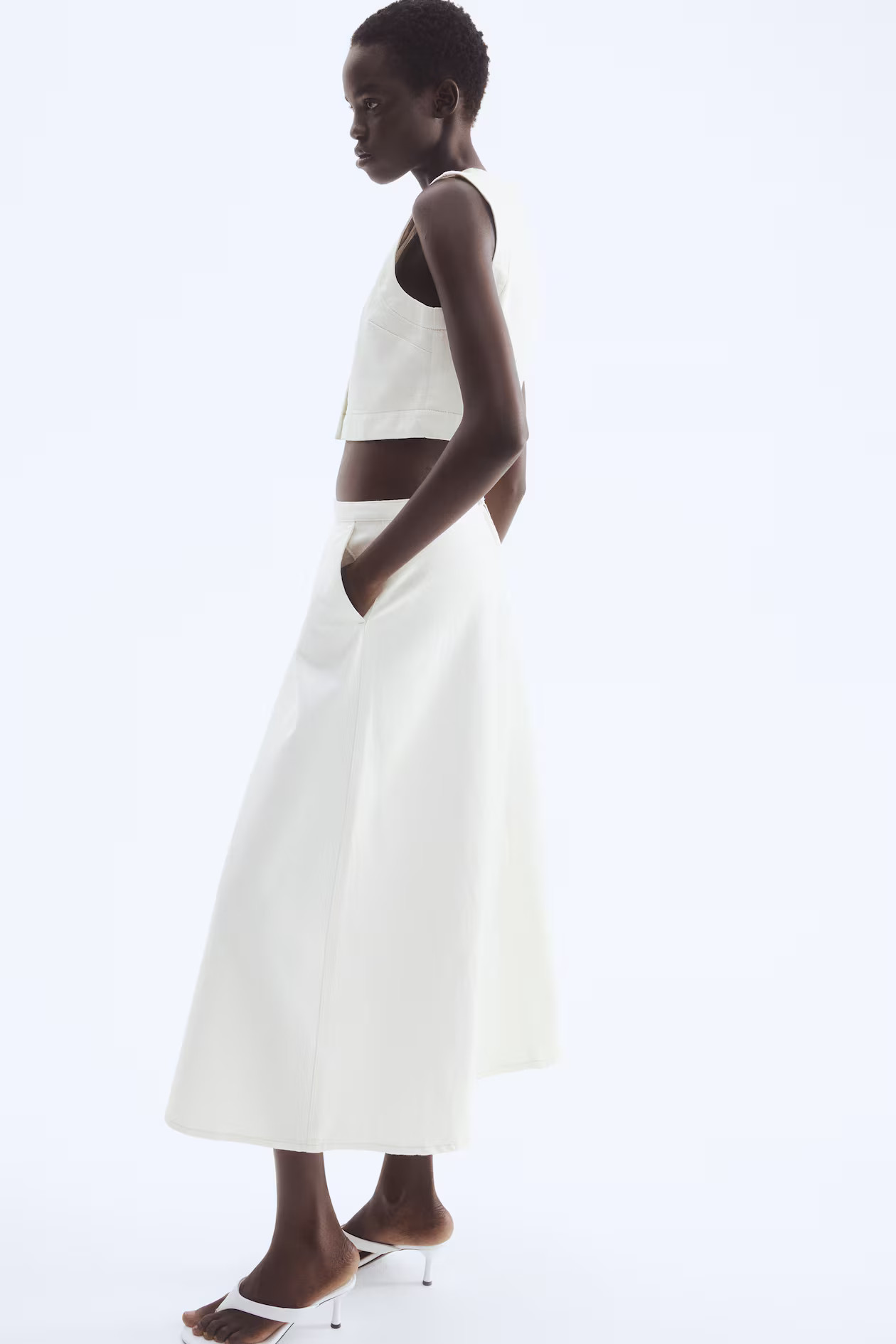 Denim midi skirt - White - Ladies | H&M GB | H&M (UK, MY, IN, SG, PH, TW, HK)