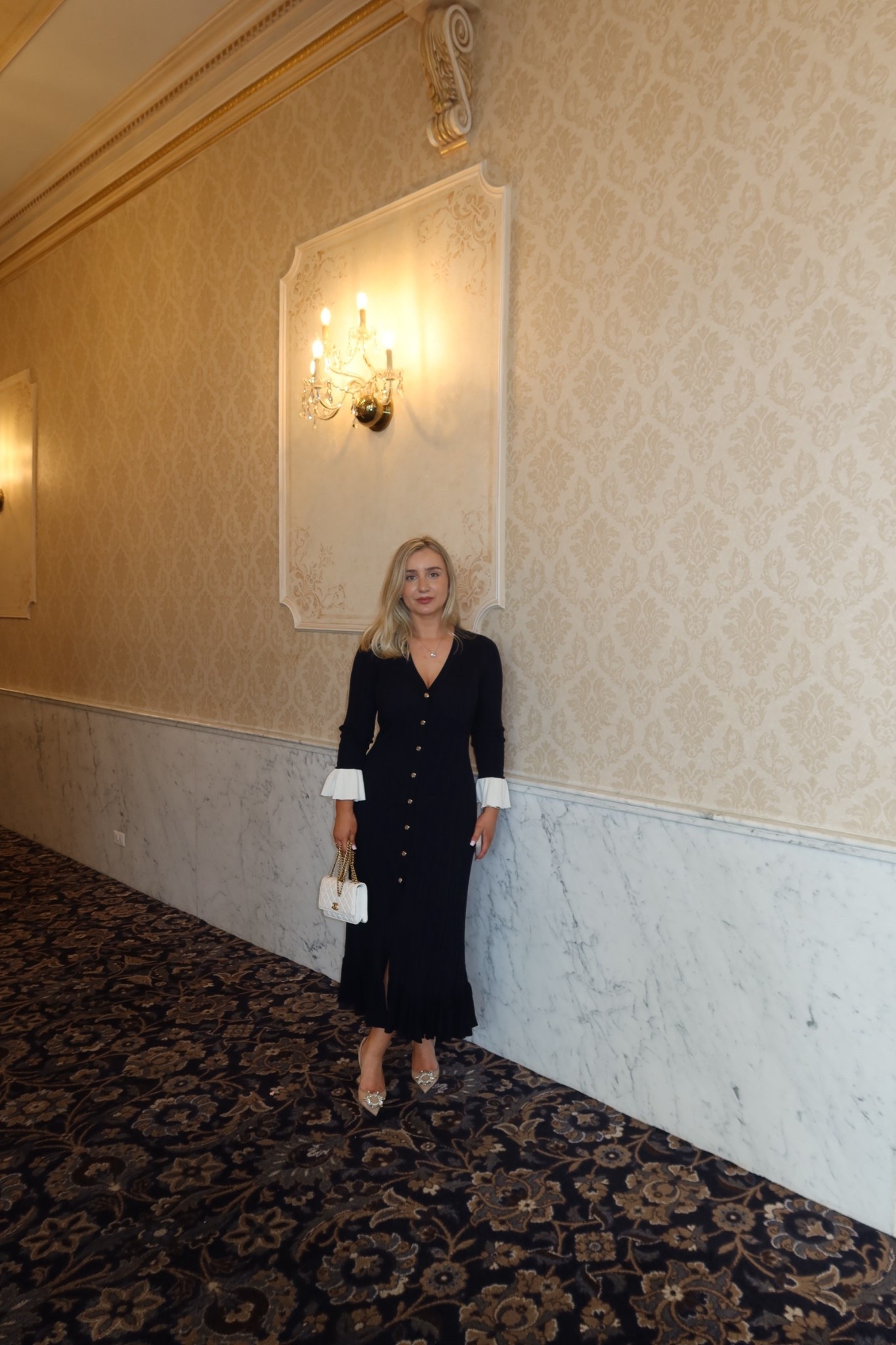 Sandro dress 
Bloomingdale’s 
Knit midi dress

#LTKootd #LTKU #LTKgrwm