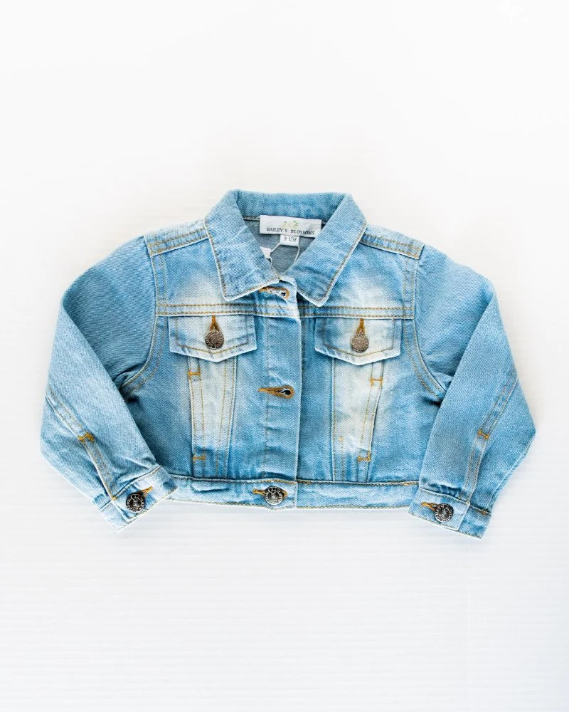 Jolene Denim Jacket - Light Denim | Bailey's Blossoms