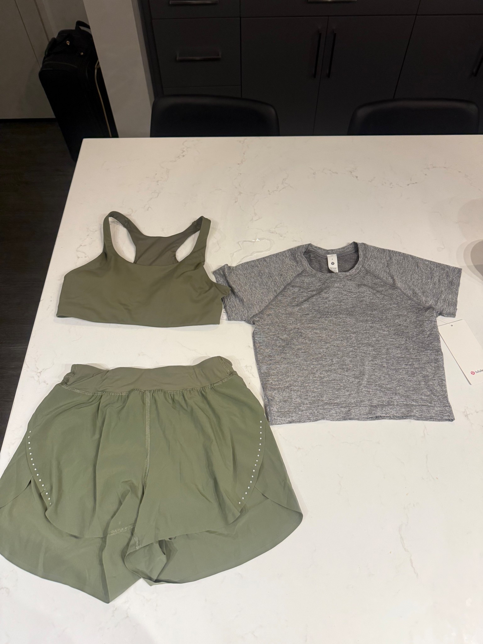 Running clothes

#LTKStyleTip #LTKSeasonal #LTKActive