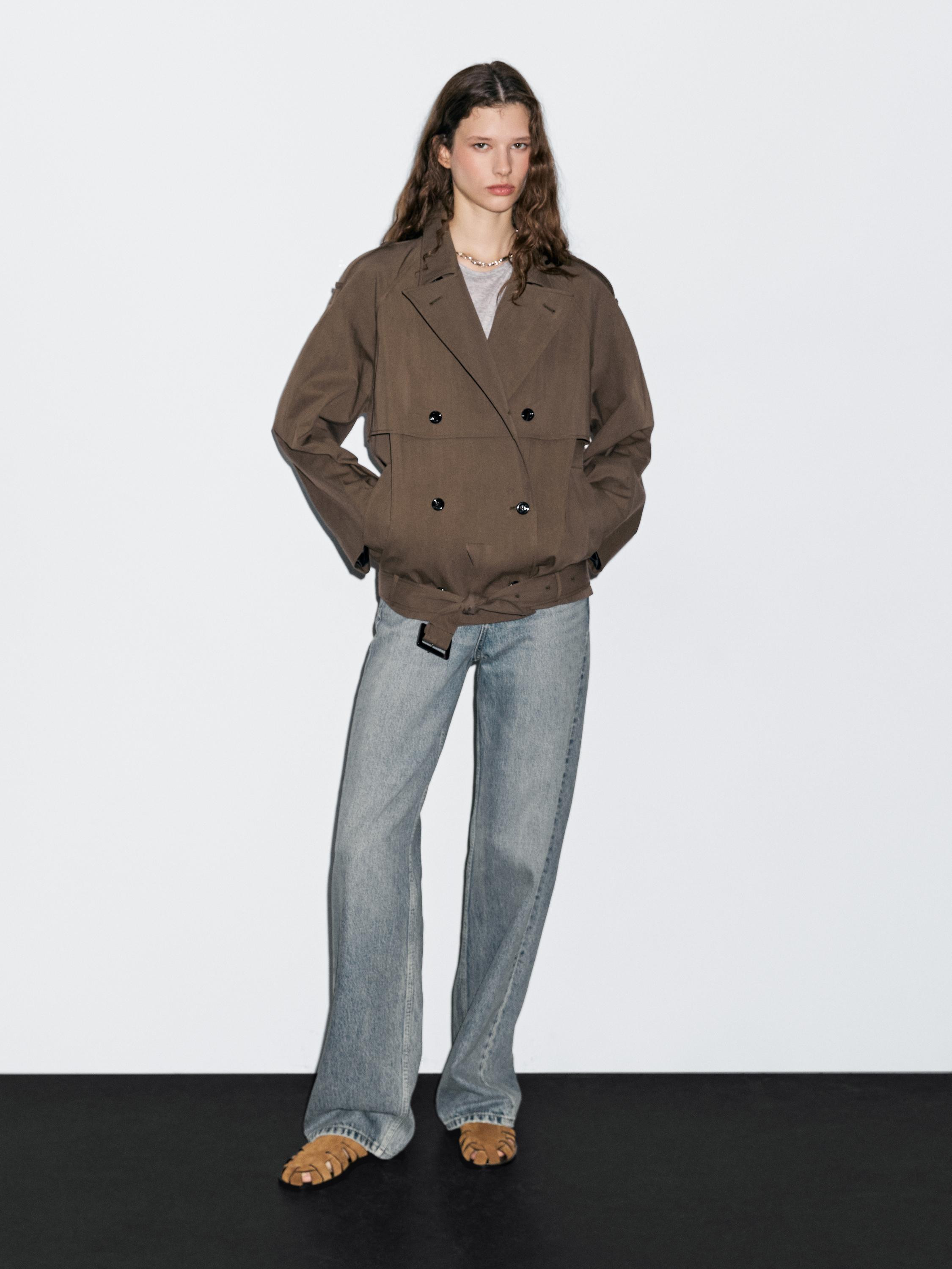 Short trench coat with belt detail | Massimo Dutti US