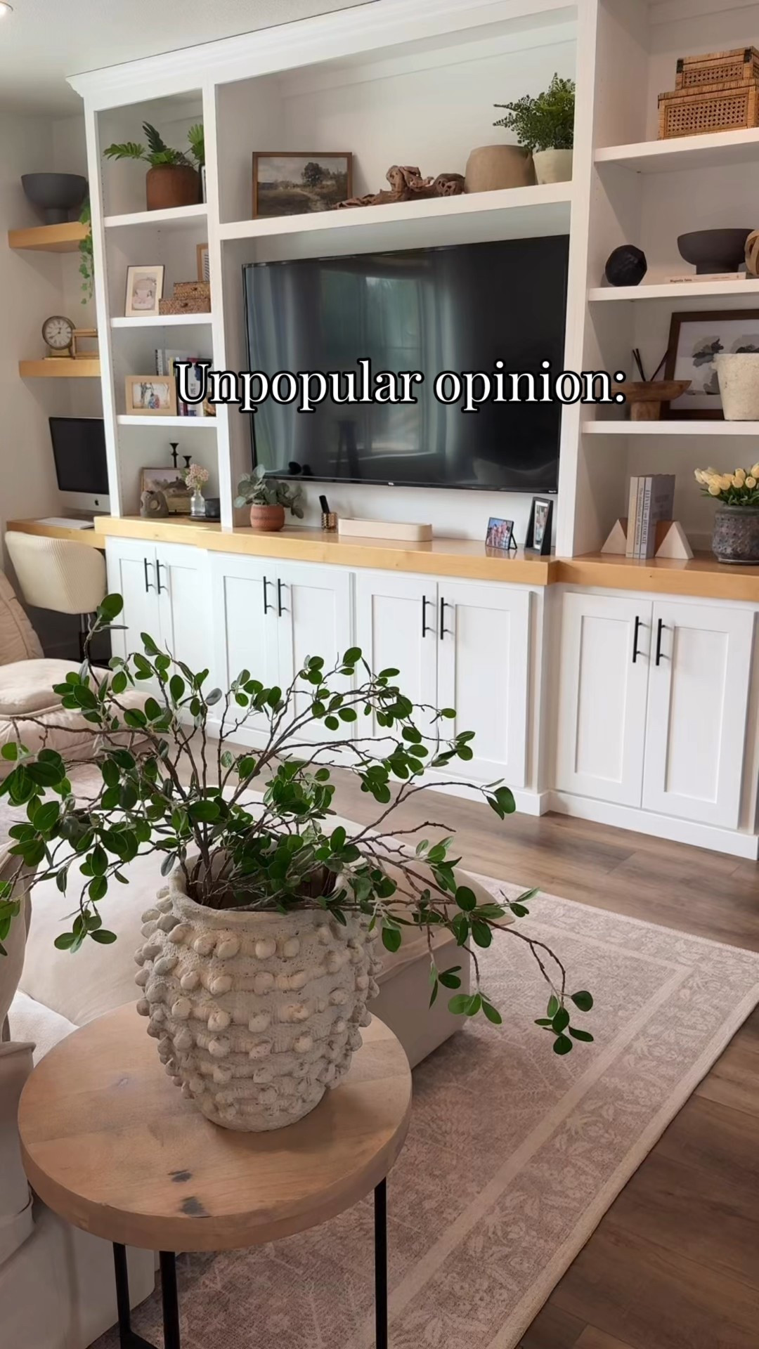 Unpopular opinion:  the Samsung Frame TV isn’t worth the hype…
I found a more affordable version that I actually love way more! No bulky box to hide, a much simpler way to display art (with tons of free options already built in), and it’s so much easier to use. Plus, it’s cheaper and currently on sale! Sharing all the details because this one deserves the spotlight.


#LTKSaleAlert #LTKWatchNow #LTKHome