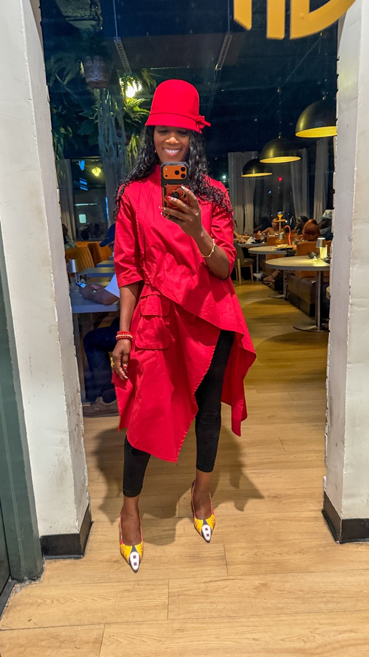 Keep saying yes to life! 

When your friend says, “Just show up” for her last-minute birthday plans, and that’s literally ALL the information needed. Ha' 

Sooo… this is what I came up with on the fly! 

How did I do?

Top @metamorphozafashion
Shoes @akira

#ootd #endofsummerfun #birthdaylove #casualdayonthetown #thisis60