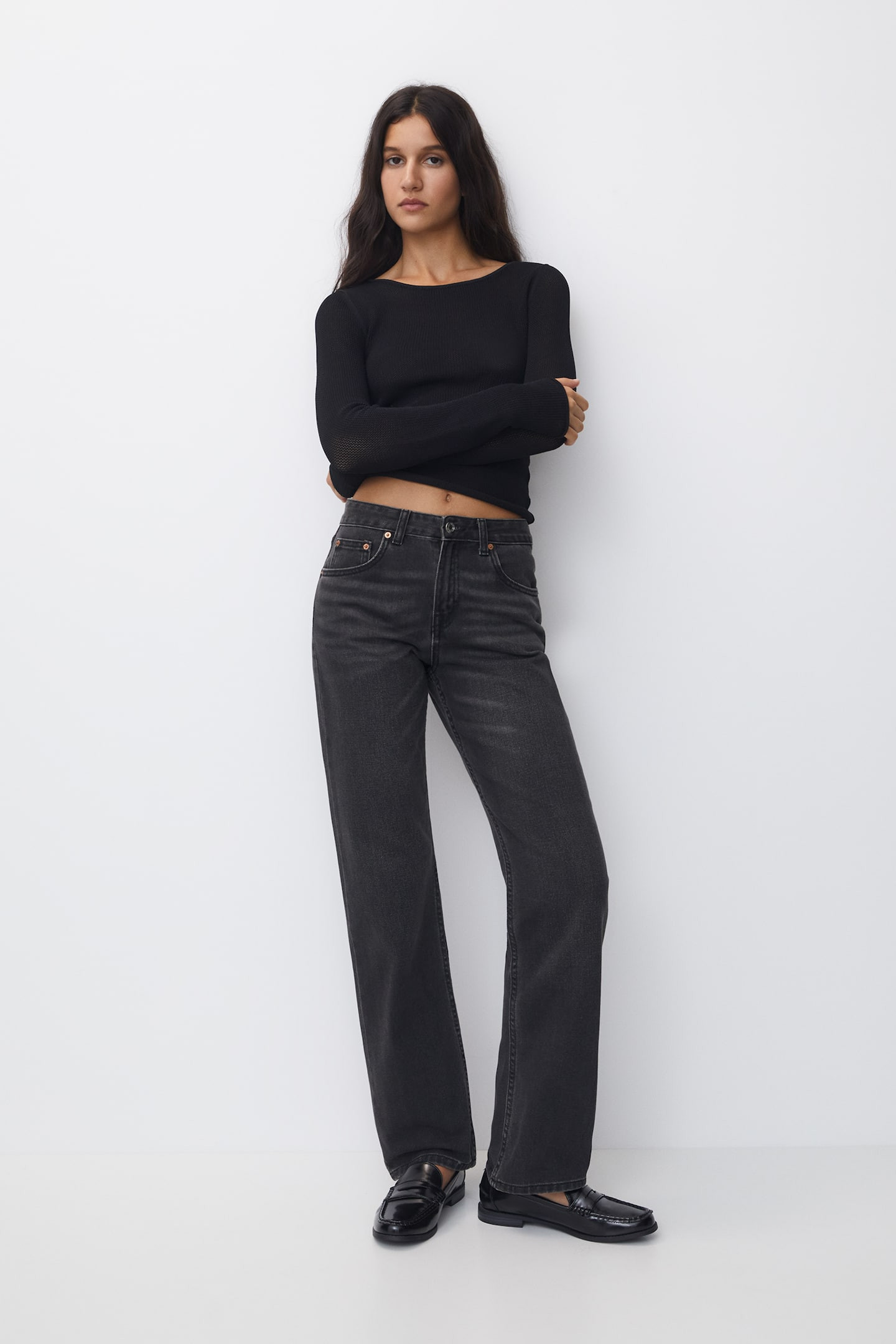 Mid-rise straight-leg jeans | PULL and BEAR UK