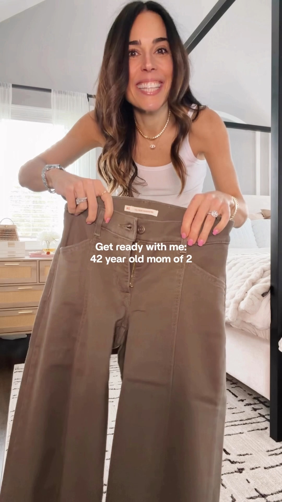 Macy’s Spring VIP Sale is happening right now and it’s honestly one of the best times to shop because so many brands that rarely go on sale are included — plus tons of the newest spring styles. Sale is 3/19-3/29
💌type “SPRING” and I’ll send you all the links!
This outfit is one of those easy looks I’ll reach for on repeat this season.
@macys #macyspartner


#LTKOver40 #LTKgrwm #LTKSaleAlert