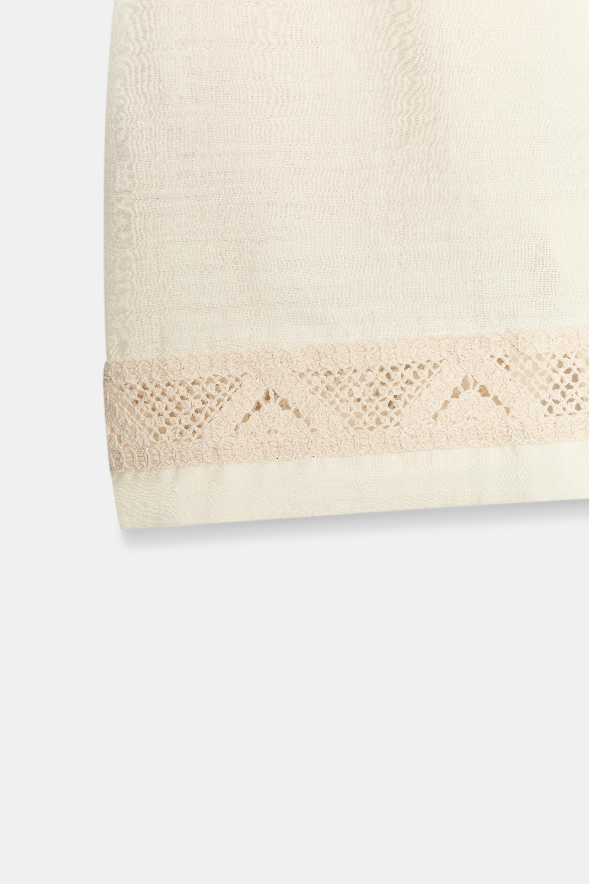 EMBROIDERED SHORTS WITH ELASTIC WAIST | Zara US
