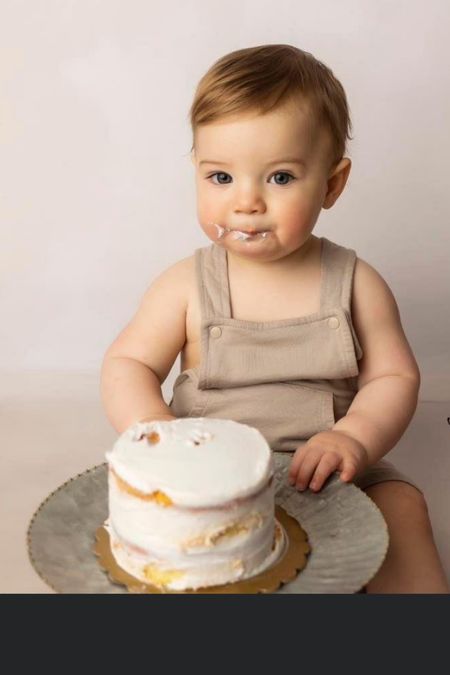 First birthday pictures 
Cake smash 
H&M baby toddler boy
Neutral
 

#LTKkids #LTKbaby #LTKfamily