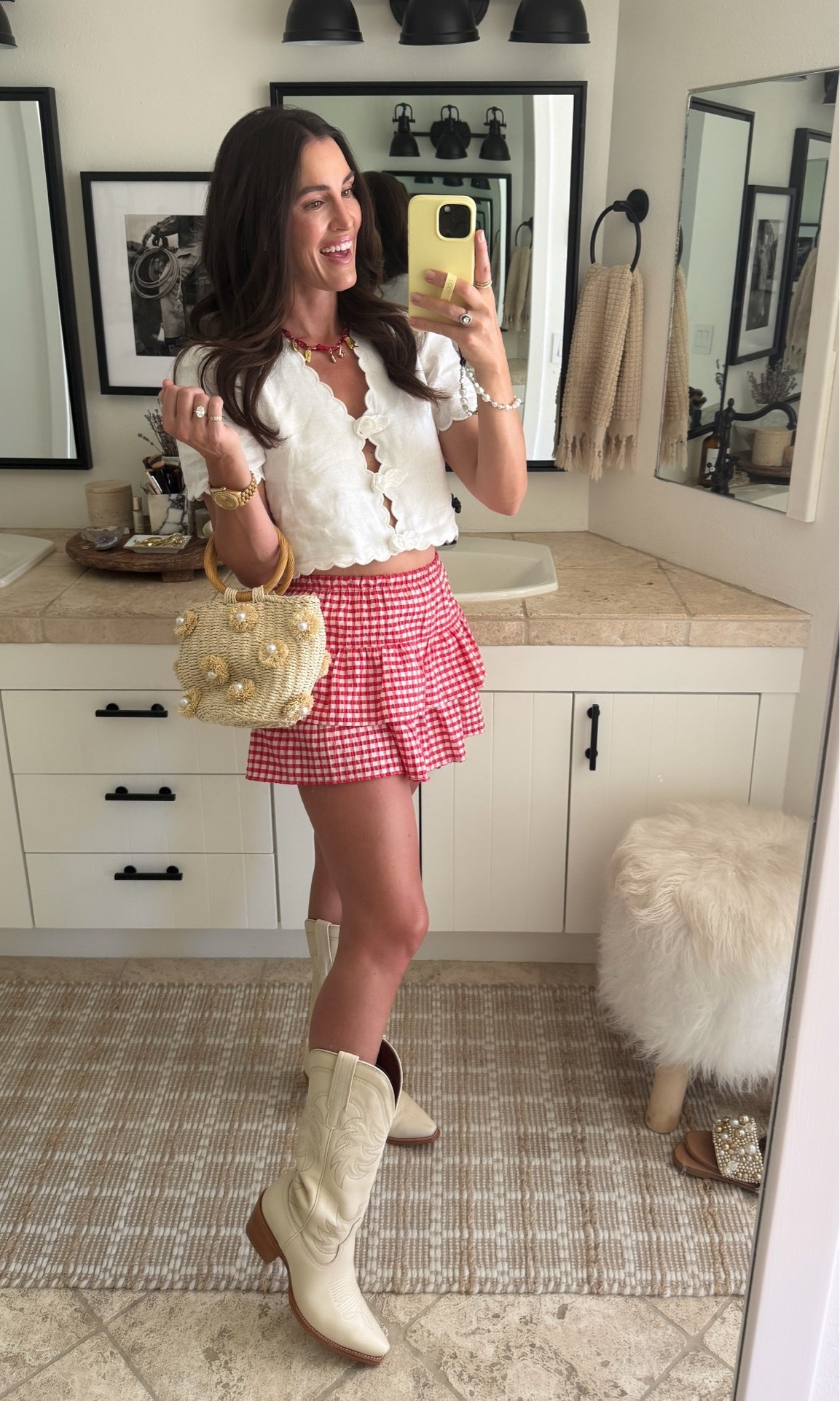 Loooooving my new bone colored cowboy boots🤠 they go with everything, are supper comfy and fit tts👏🏻

Country concert outfit

#LTKootd #LTKOver40