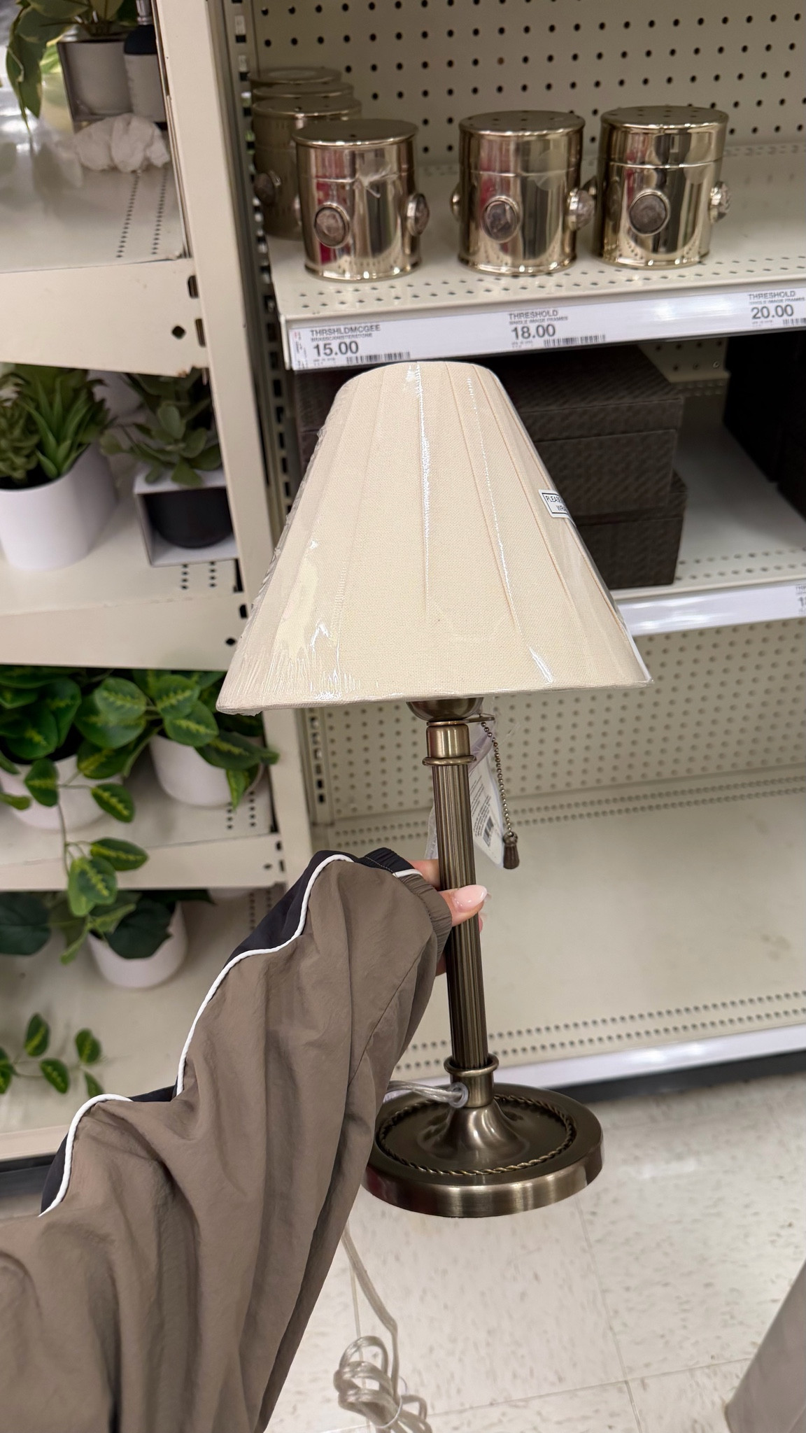 This lamp from Target is giving quiet luxury on a budget ✨ The warm bronze finish and classic pleated shade make it look way more expensive than it is. Perfect for cozy bedroom decor, vintage-inspired spaces, neutral home decor, and that timeless old money aesthetic 🤎 #targetfinds #targethome #lampdecor #cozyhome #oldmoneyaesthetic #neutralhome #vintageinspired #homedecorfinds #bedroomdecor #livingroomdecor #classicdecor #warmandcozy #thresholdtarget #affordabledecor #ltkfinds #homestyling #designerlookforless #traditionaldecor #viralhomefinds

#LTKHome #LTKdayinmylife #LTKmomlife #LTKHome
