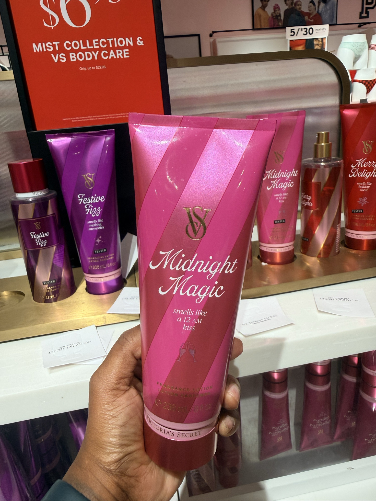 Don’t say I never put you on!!
VS Mist Collection + BS Body Care = $6.95 and I swear these scents last forever.
Sale ends today so stock up while everything is still in stock!!

#ShoppingWithPriiincesss #victoriassecretonline #beautydeals #smellgoodalways #affordableshopping #holidayseason2025

#LTKGiftGuide #LTKHoliday #LTKSaleAlert