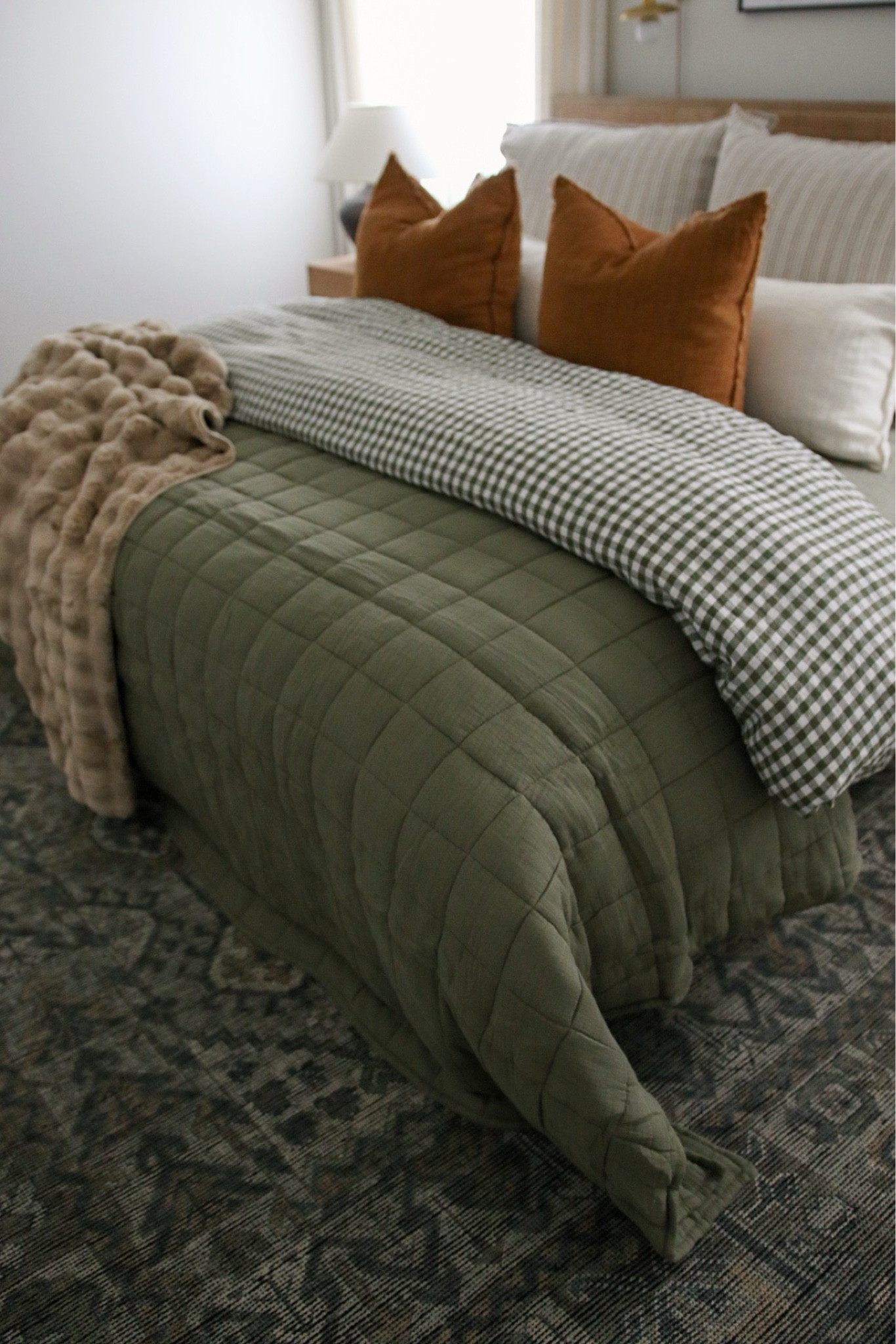 Fresh bedding for the holidays with @onequince! #quincepartner I’m loving green bedding (surprise surprise 😉) and paired these European Linen Sheets in willowleaf with this olive gingham linen duvet cover and olive quilt. 



#LTKHoliday #LTKHome #LTKStyleTip