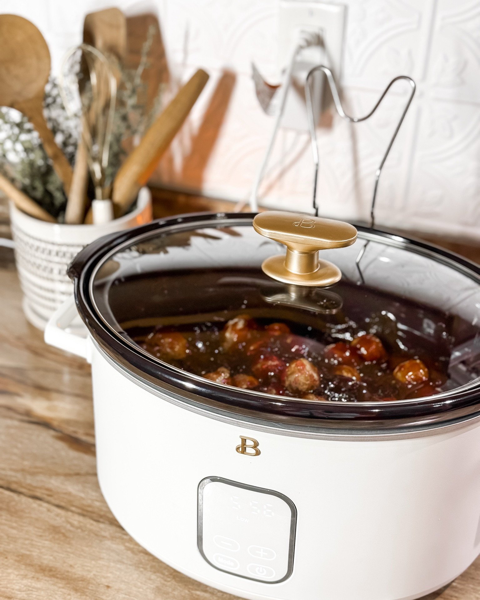 Decided to bust out this brand new beauty for some meatballs on this rainy day 🌧️ #beautifulbydrew #crockpot #rainyday #cooking #recipes #lifestyle #parenting #momlife #appetizers #cookware #walmartfinds

#LTKdayinmylife #LTKmomlife