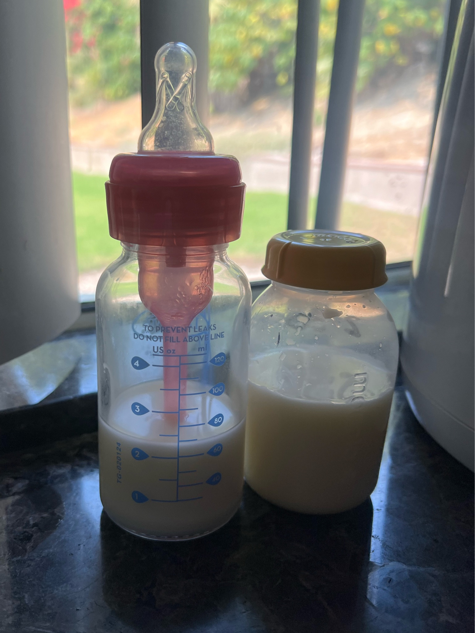 Glass bottles for the win 🥛✨

#LTKBump #LTKHome #LTKBaby