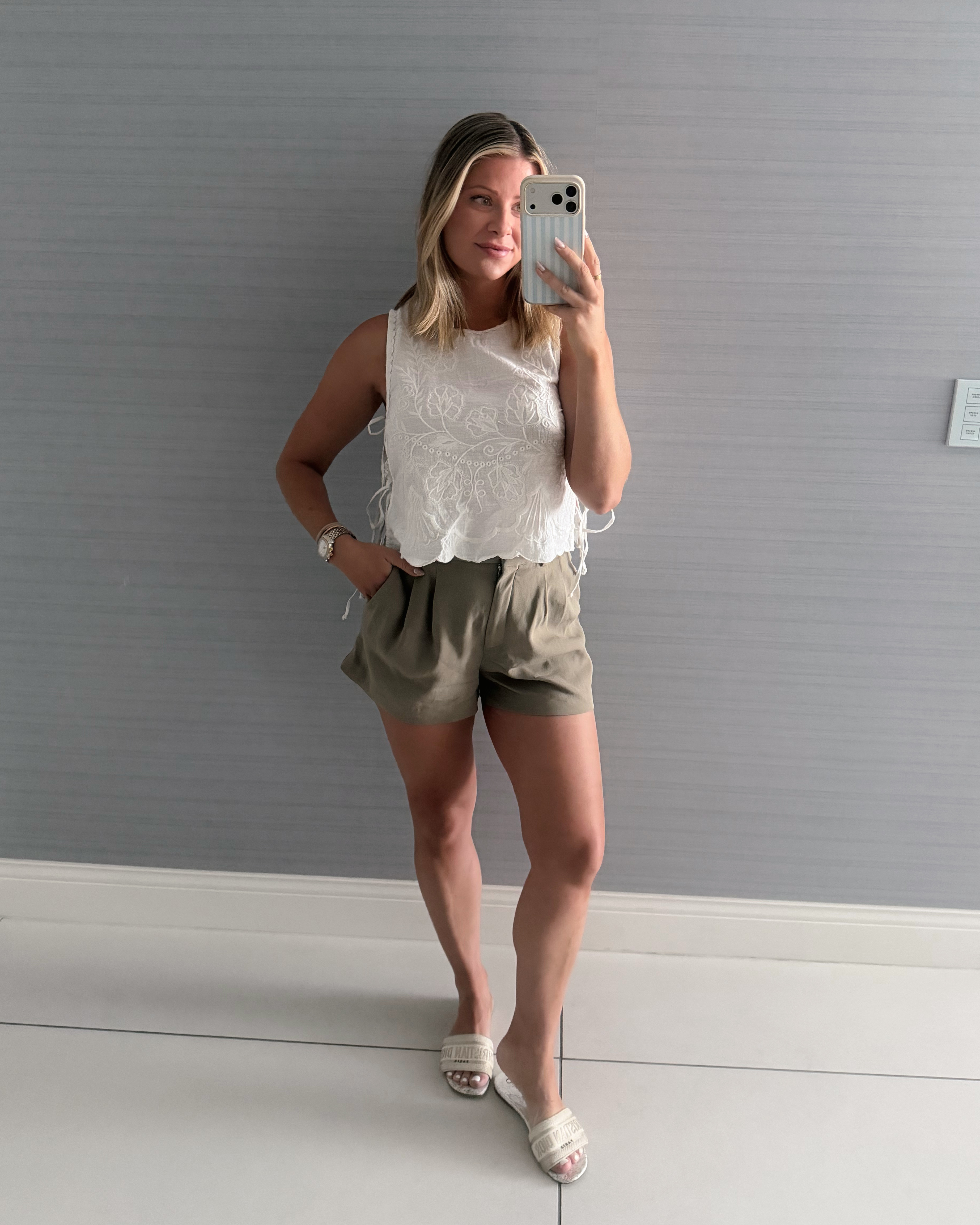 Spring and summer casual outfit! So easy to dress up and down!

#LTKSeasonal