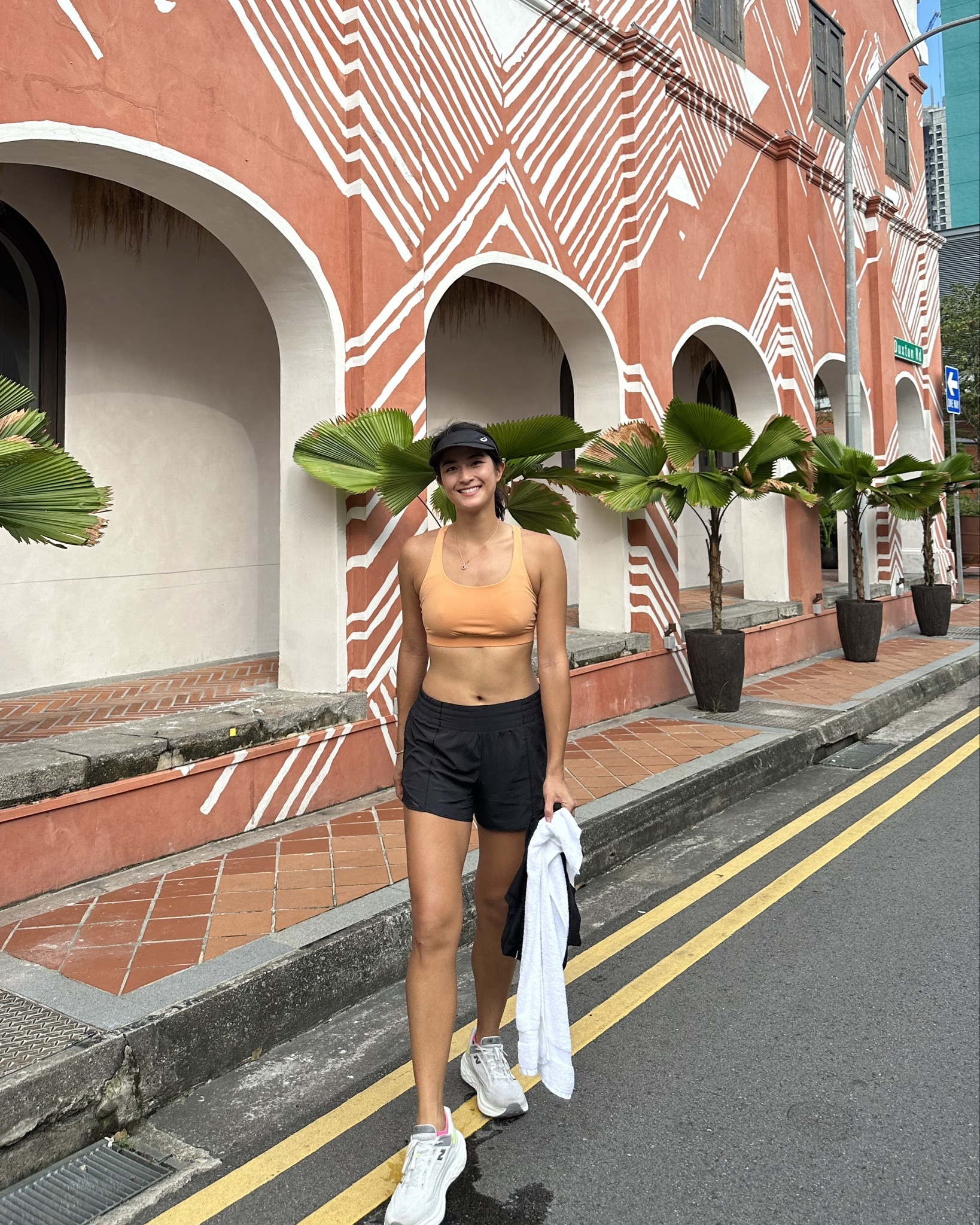 Easy breezy run in my new 1080s and hotty hot shorts #lululemon 
#newbalance 

#LTKActive #LTKfitness #LTKAsia