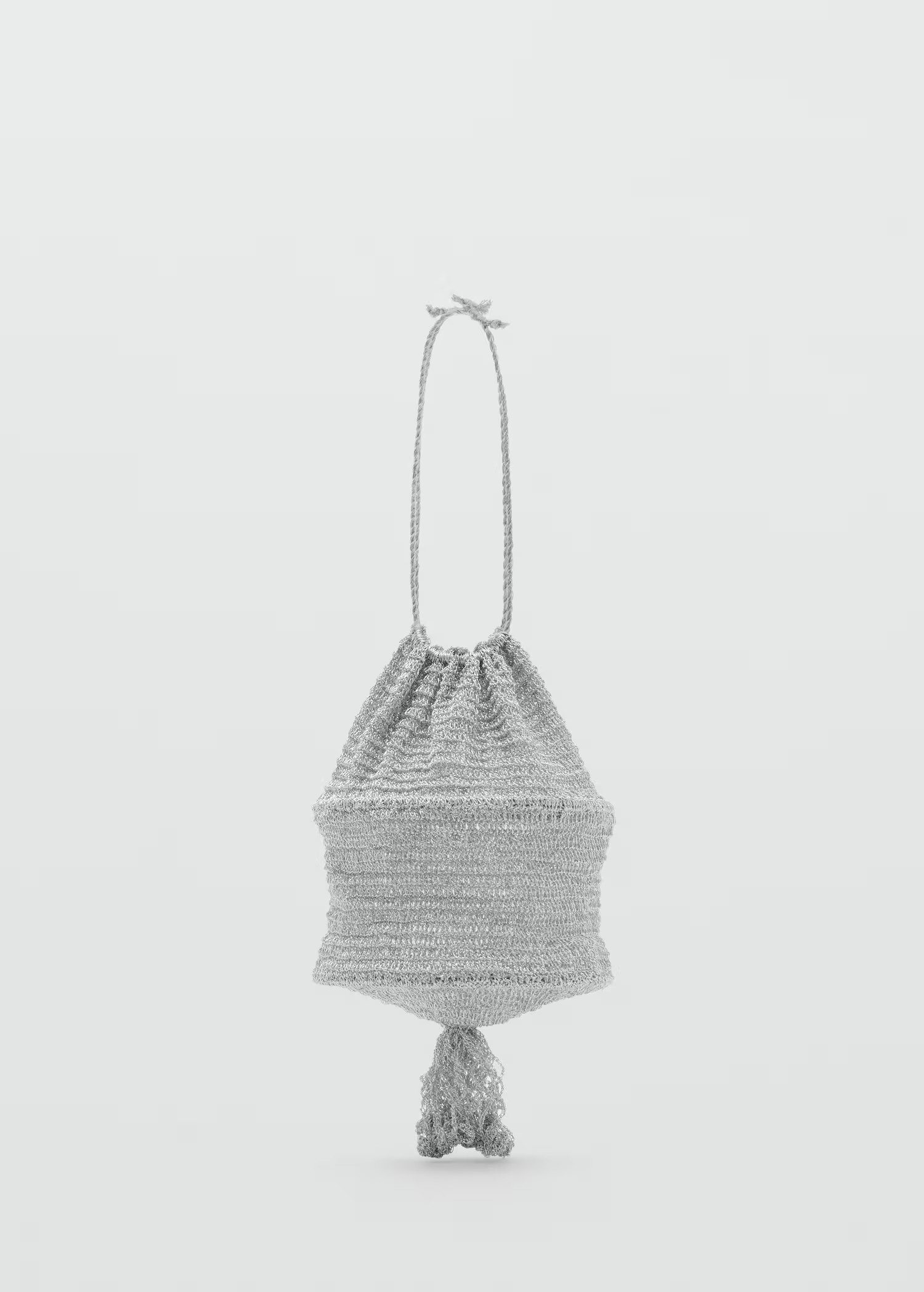 Lurex bucket bag with tassel | Mango (US/MX/AU)