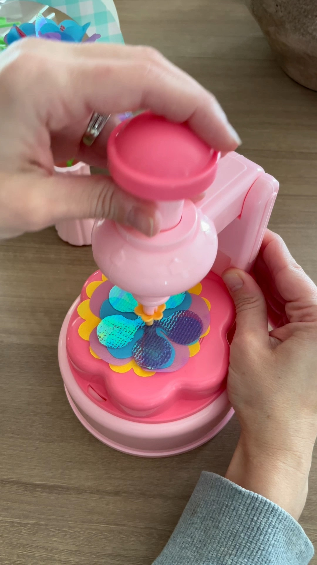 The cutest gift for Christmas that’s under $20 and lets your little girls dream of being a florist come to life🌸🌺🌼 no glue or anything so therefore no messes, just hours of endless fun and creativity! These are all reusable so they will never run out🫶🏼

Christmas gift guide for kids, gifts for her, gifts for little girls, flower maker, flower bouquet, diy crafts, crafty kid, crafts for kids, screen free toys, toys under $20 gifts under $30

#LTKHoliday #LTKKids #LTKGiftGuide