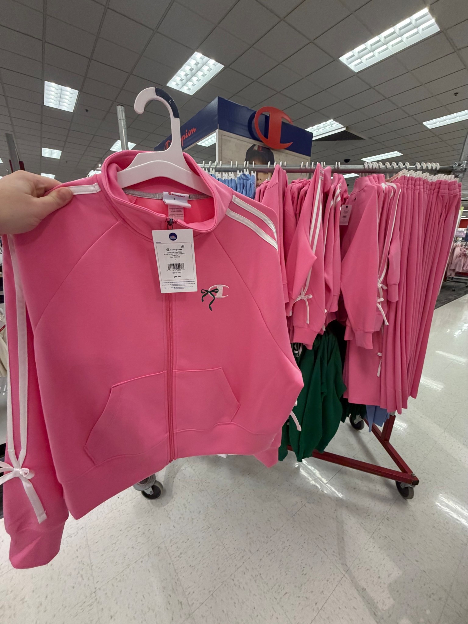 Look what I snagged as they were being put out! The pink the bows and they are so soft!

#LTKmomlife #LTKActive #LTKfitnessgoals