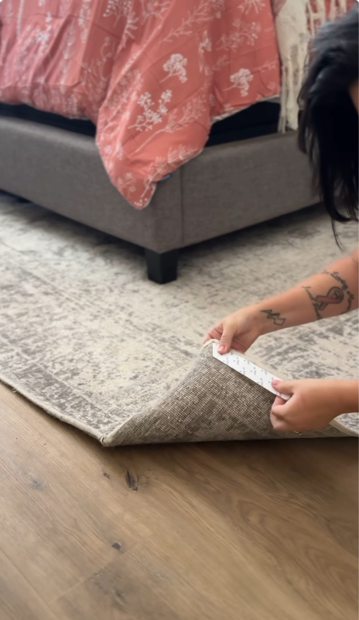 This rug tape is the BEST🙌🏼

#LTKStyleTip #LTKHome #LTKBeauty