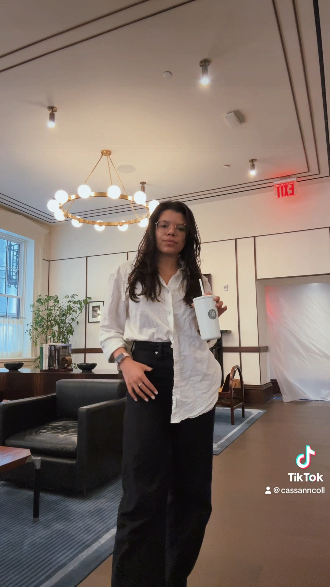 barrel jean trend in a business casual office fit, a scandinavian clean girl vibe for work

#LTKVideo #LTKSeasonal #LTKworkwear