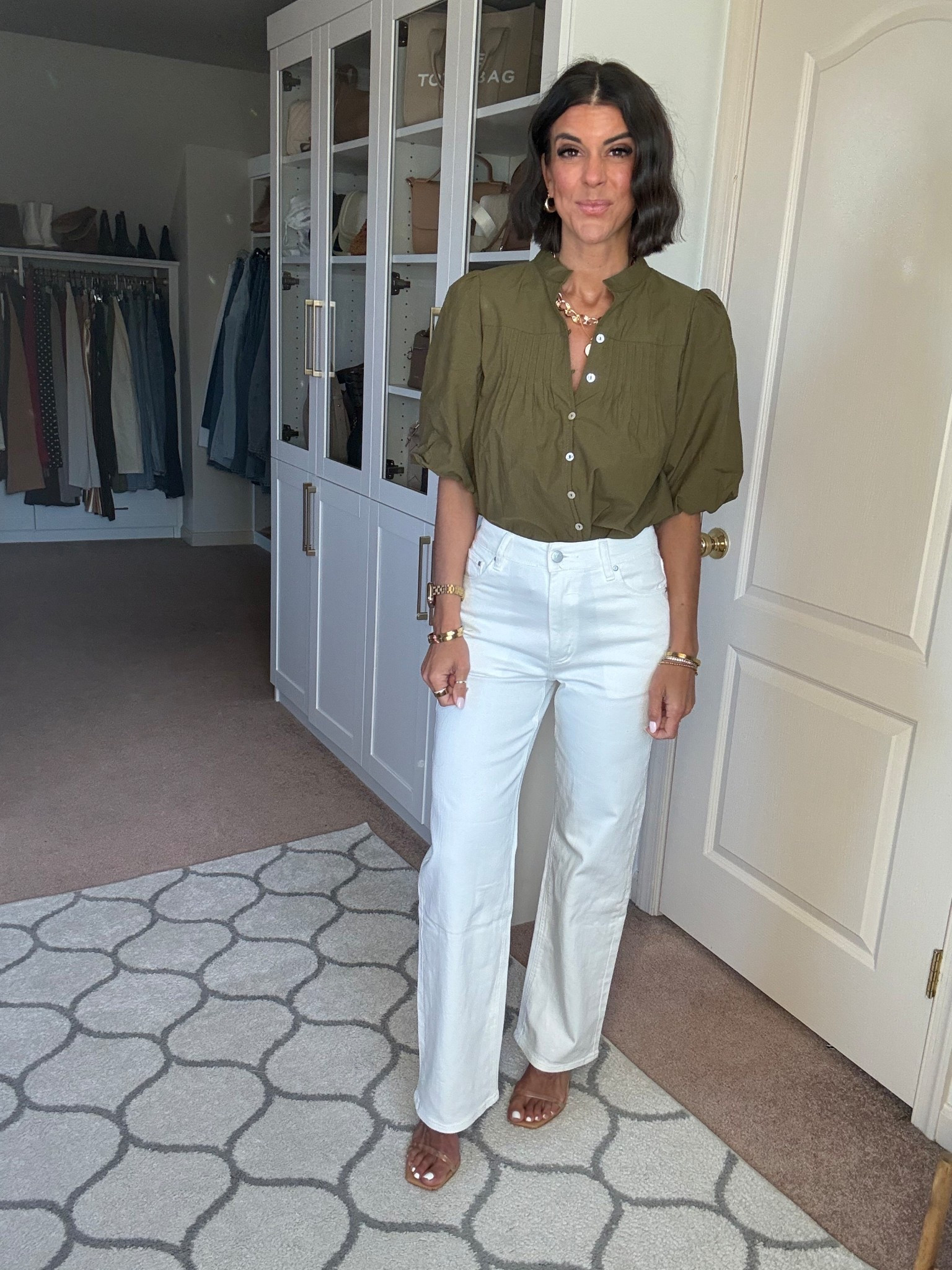 Size small in top, size 4 in jeans.

#LTKSeasonal