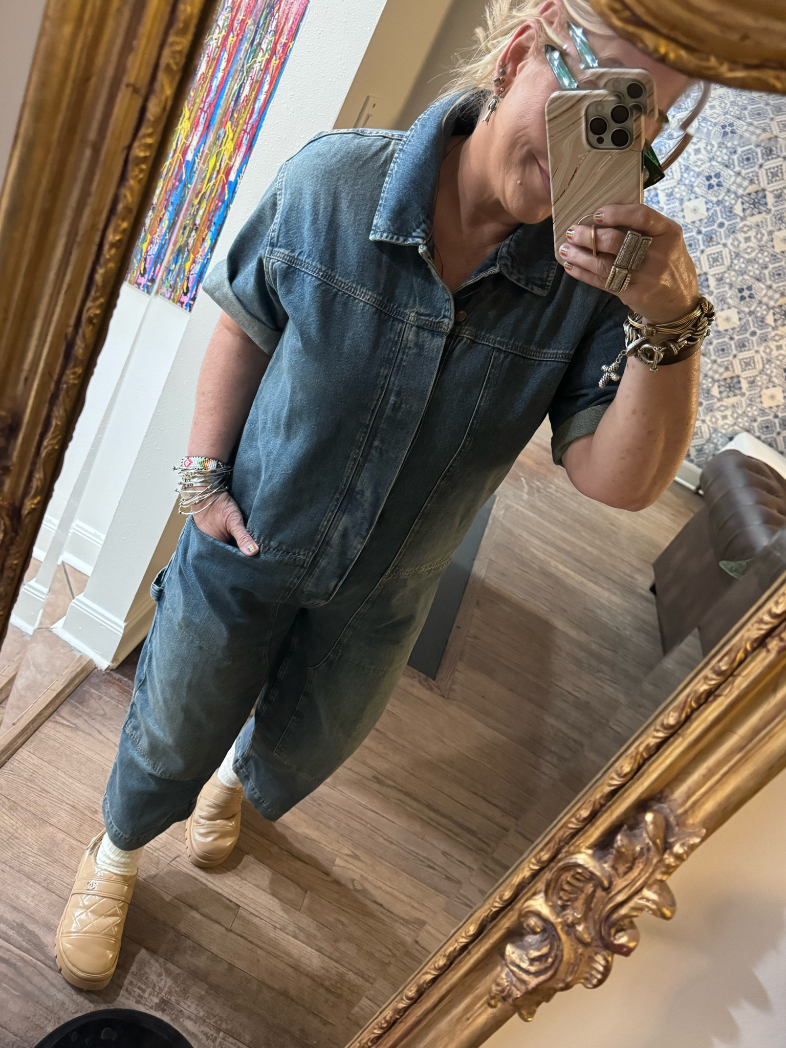 Another day another pair of coveralls! I love them! True to size. I am 5’8 and have on a large.