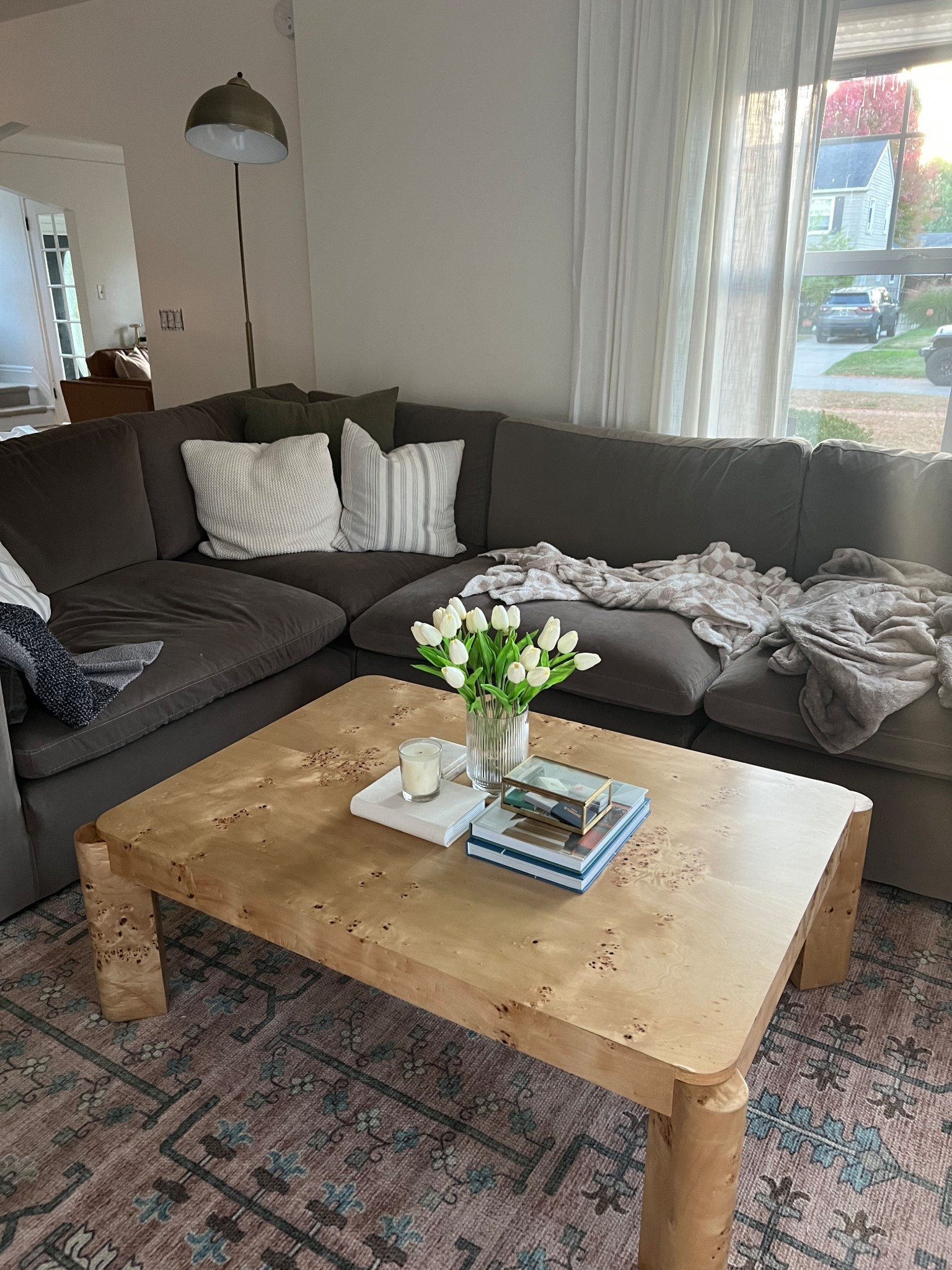 Coffee table decor

#LTKHome