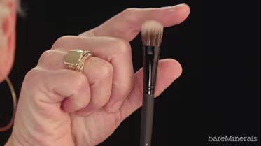 Shade and Diffuse Eye Makeup Brush | bareMinerals (US)