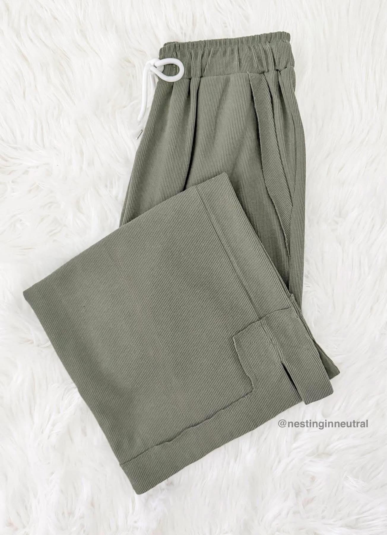 Scored the v i r a l pants! High-end style but I found some on A m a z o n for way less and now they’re even on a LlMITED TlME DE@L!