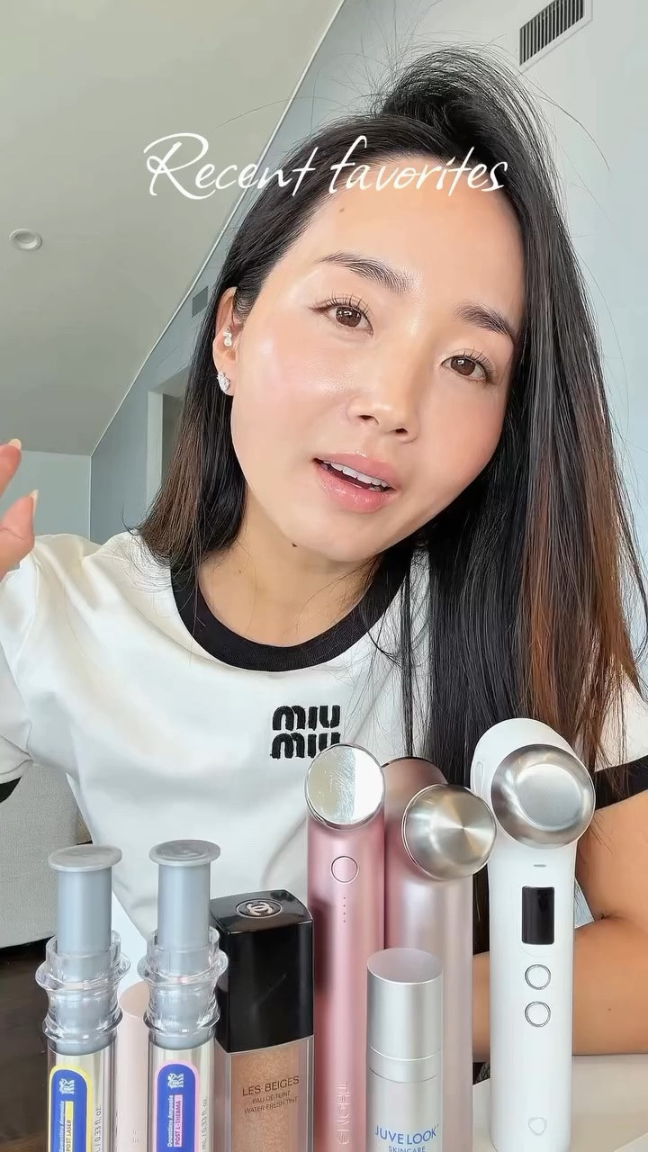 Recent favorites💕
-LDM machines @thome_global  @quadthera.official @quadthera.official_us @glowm.official_global 
-tinted balm blush @lorealparis 
-skin tint @chanel.beauty 
-foundation stick @westmanatelier 
-sheet mask & ampoule @juvelook_skin_us 
-earrings @mariatash 
-EGF ampoule @easyderm_global @easydew_usa 
#skincare #skintint #glowyskin #ldm