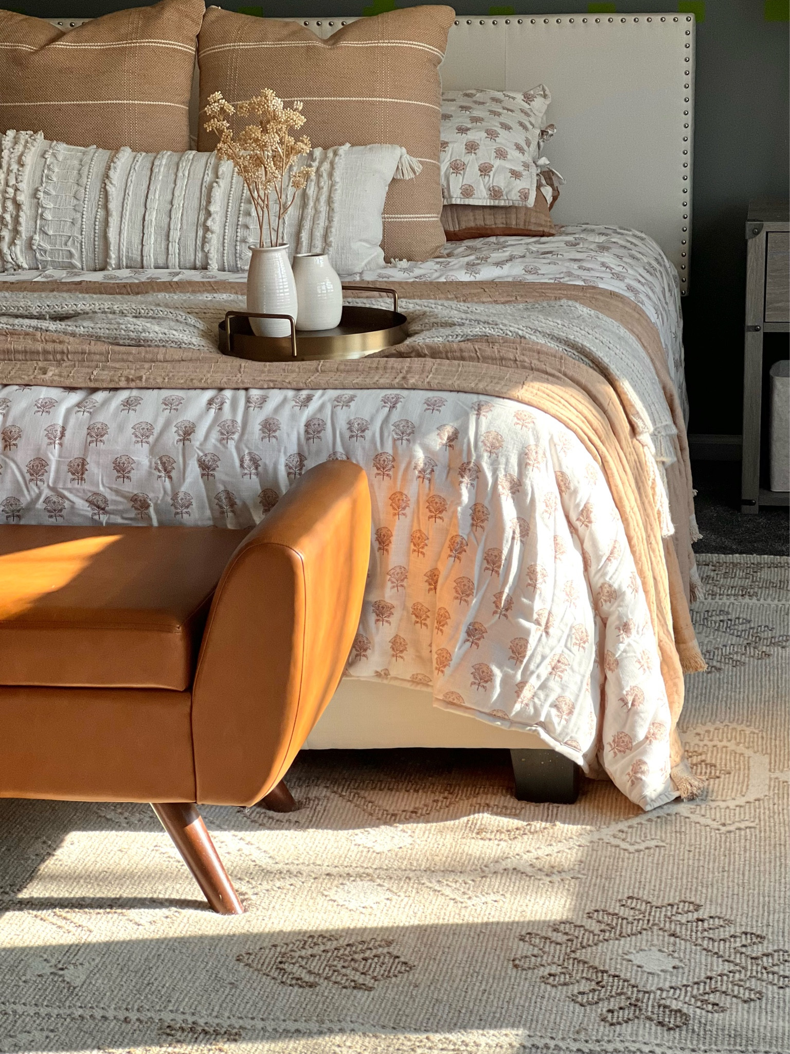 My block print floral duvet cover and shams are on sale right now! 

And so are the Casaluna chunky knit blankets!

#LTKSpringSale #LTKsalealert