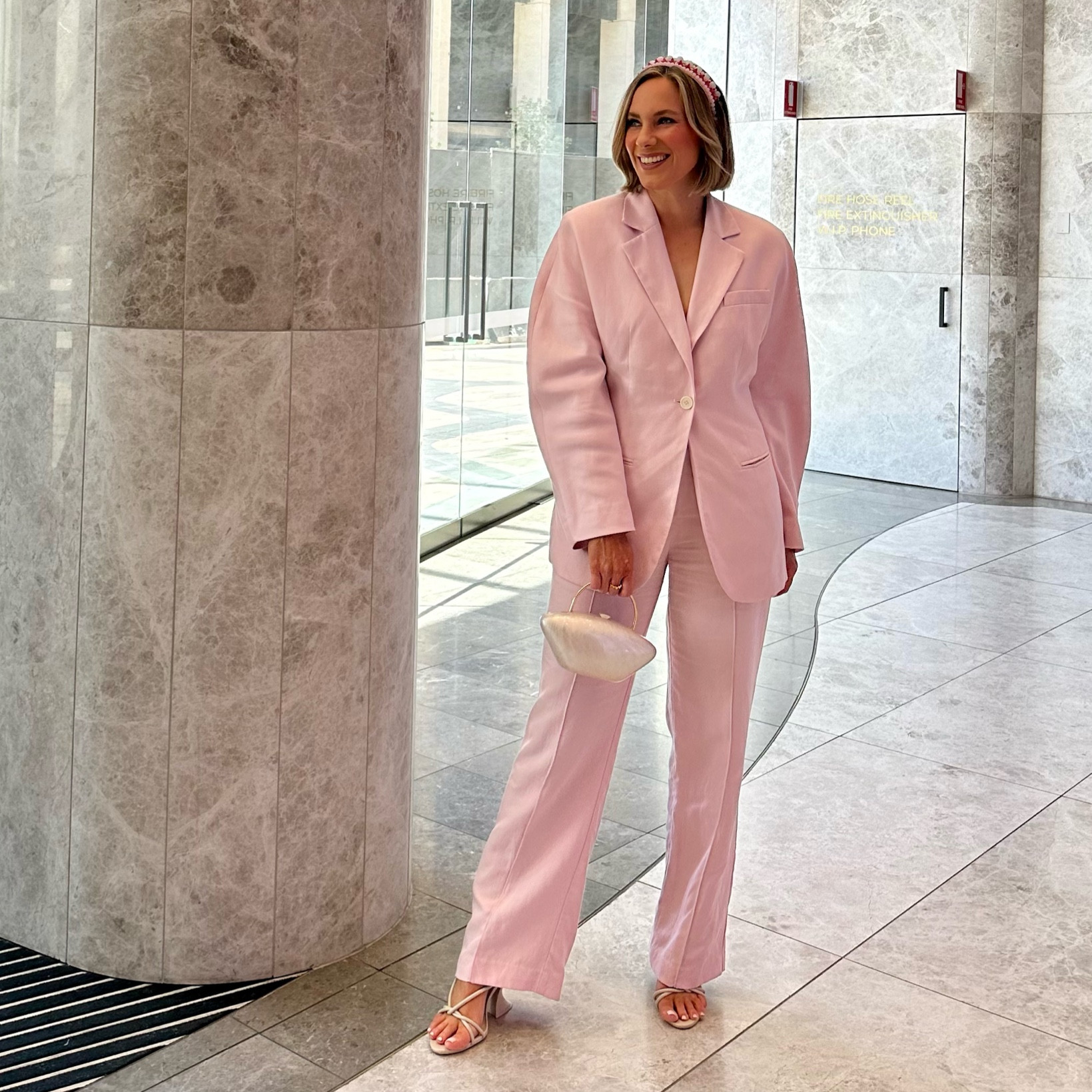 From workwear to event dressing. This suit ticks all the boxes