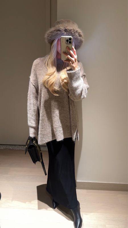 NYC / Winter Outfit - Wearing a small in skirt & sweater (my color is sold out - linking similar)! Shoes run tts! #kathleenpost #nycoutfit

#LTKSeasonal #LTKtravel #LTKstyletip