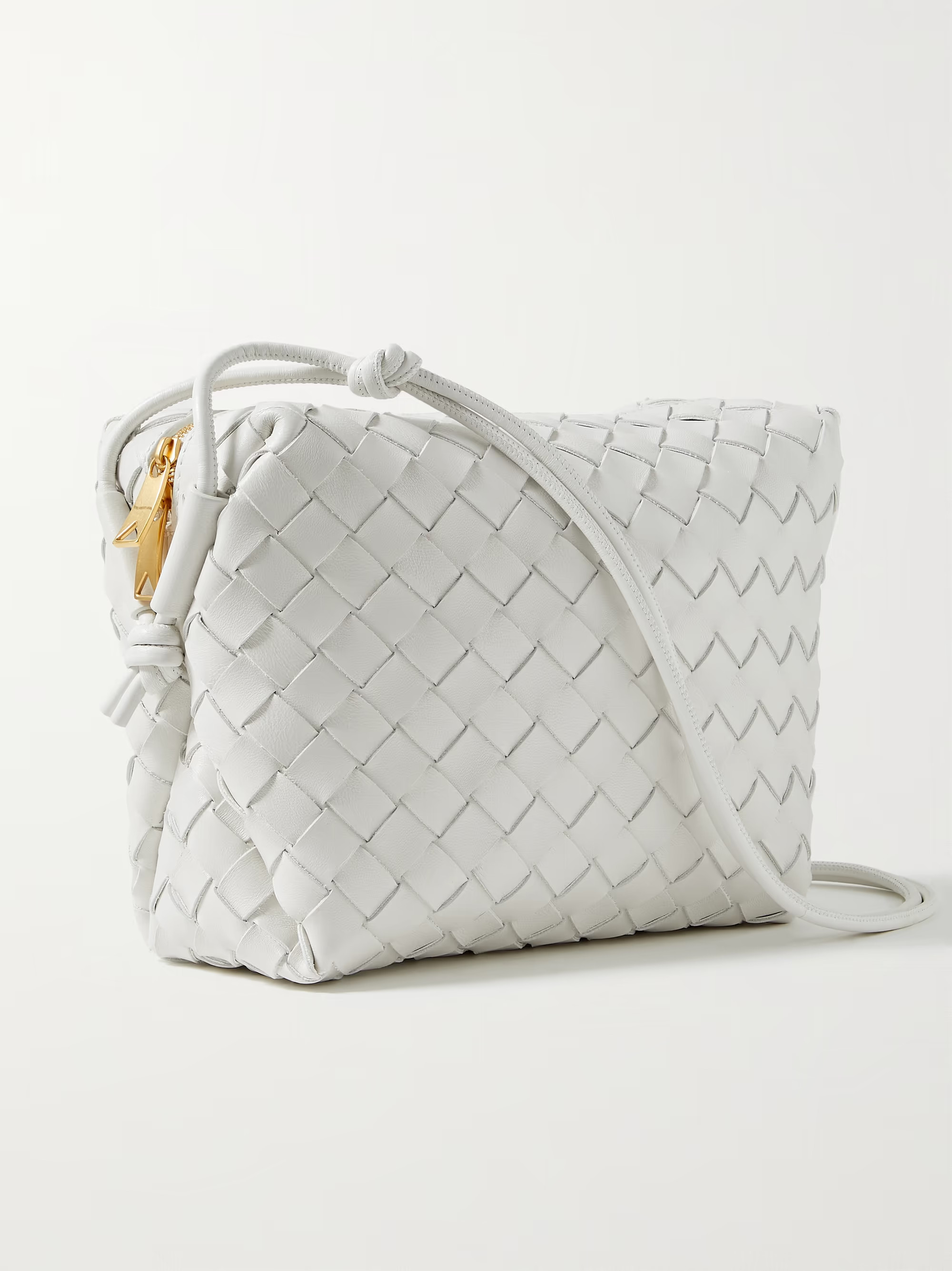Loop kleine Schultertasche aus Intrecciato-Leder | NET-A-PORTER (UK & EU)