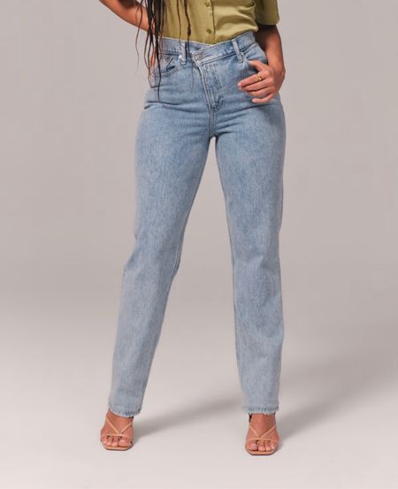 Fav style of jeans from abercrombie! So flattering !



#LTKfindsunder100 #LTKSpringSale #LTKsalealert