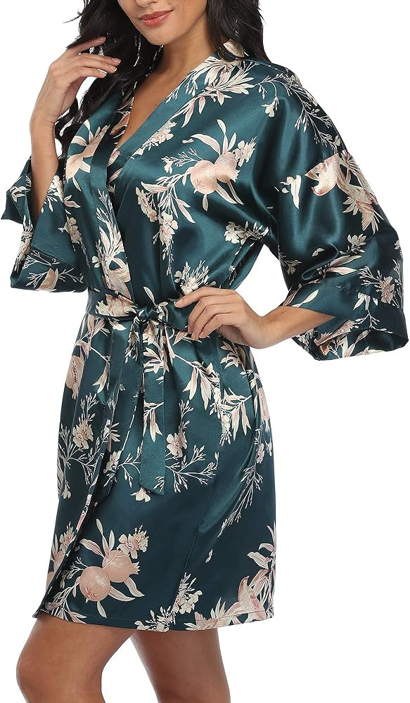 Women's Silk Kimono Robes Floral Lightweight Bathrobe Satin Robe for Bride Bridesmaids Loungewear... | Amazon (US)