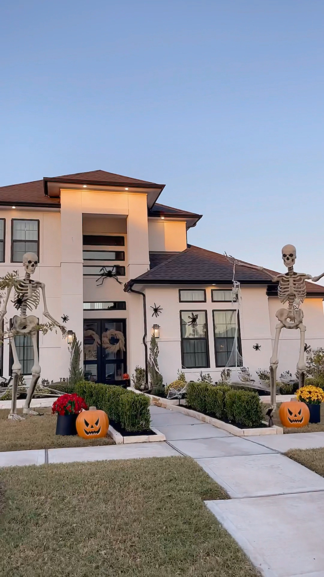 12 foot skeletons back in stock from @homedepot! These always sell out fast! 

#LTKFind #LTKhome #LTKSeasonal