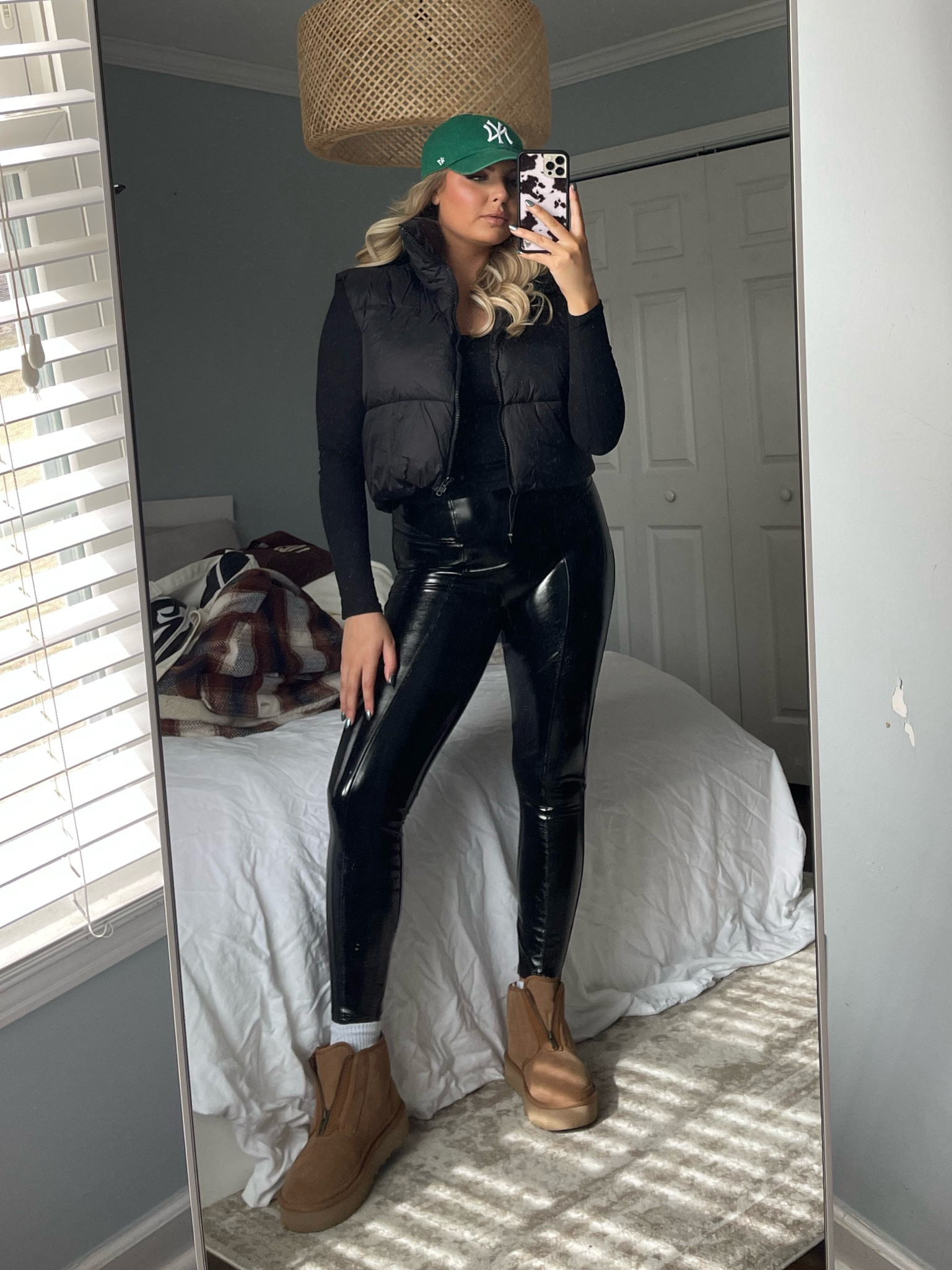 The perfect causal winter outfit 

#LTKstyletip #LTKunder100 #LTKunder50