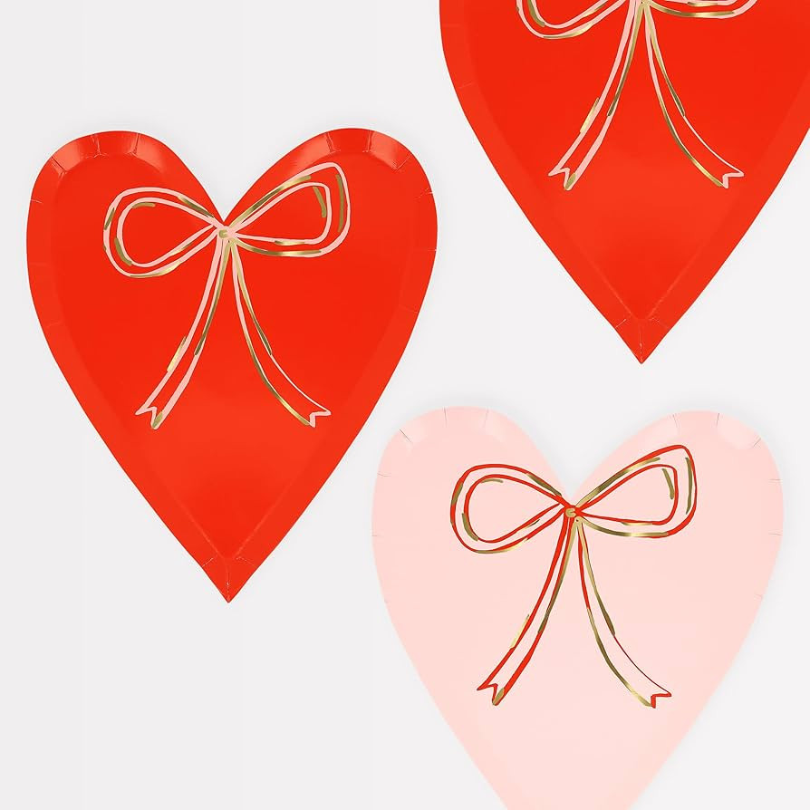 Meri Meri Heart With Bow Plates (Pack of 8) | Amazon (US)