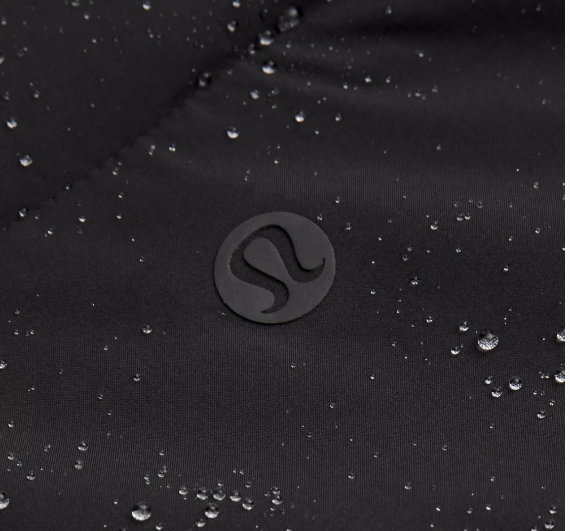 Sleek winter jacket

#LTKSeasonal #LTKActive #LTKBeauty