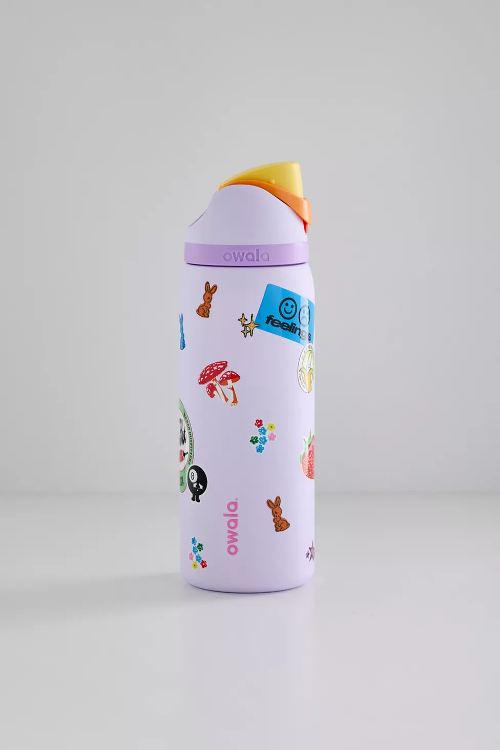 Owala UO Exclusive FreeSip 32 oz Water Bottle | Urban Outfitters (US and RoW)